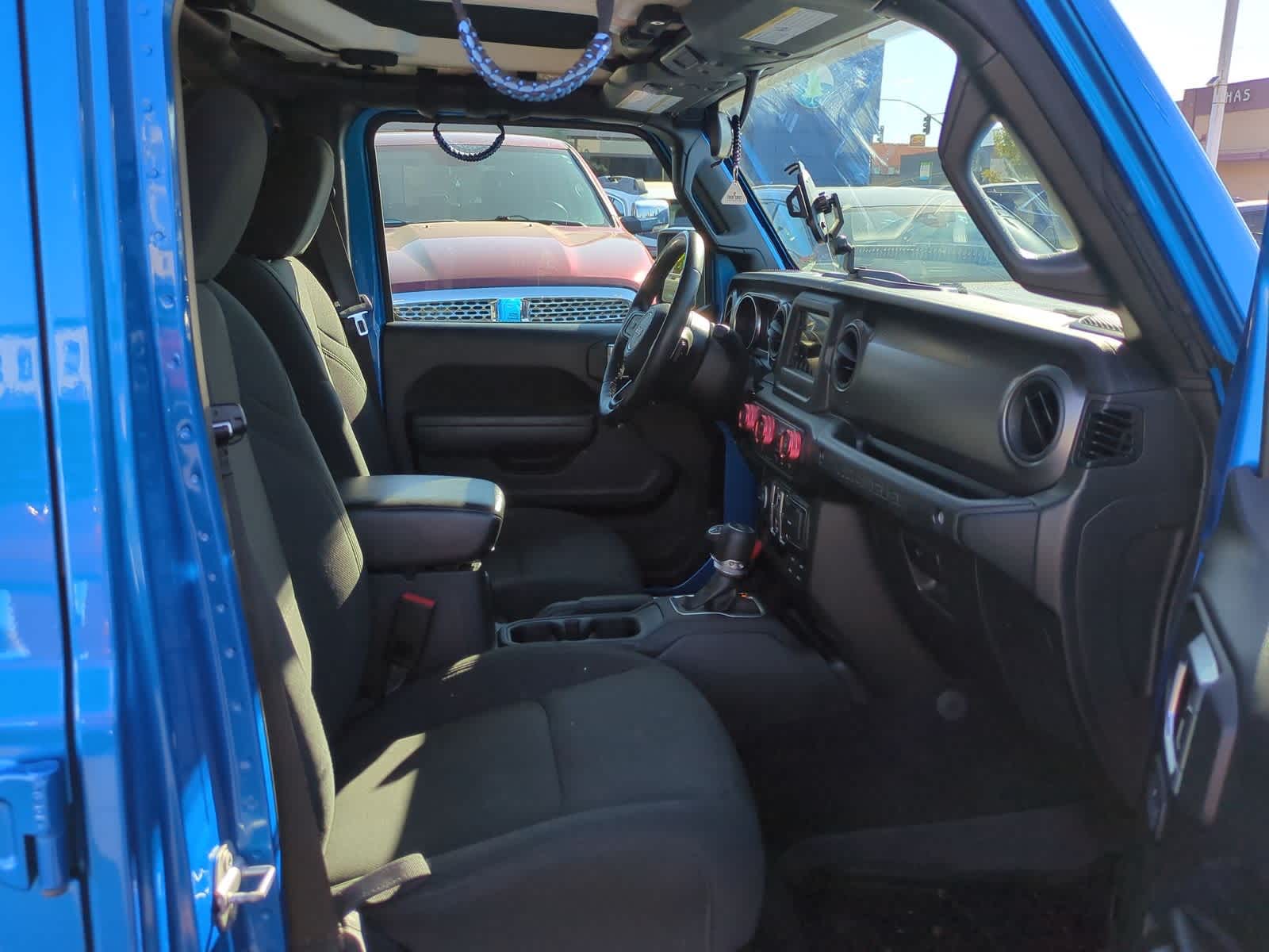 Thumbnail: 2022 Jeep Wrangler - 22