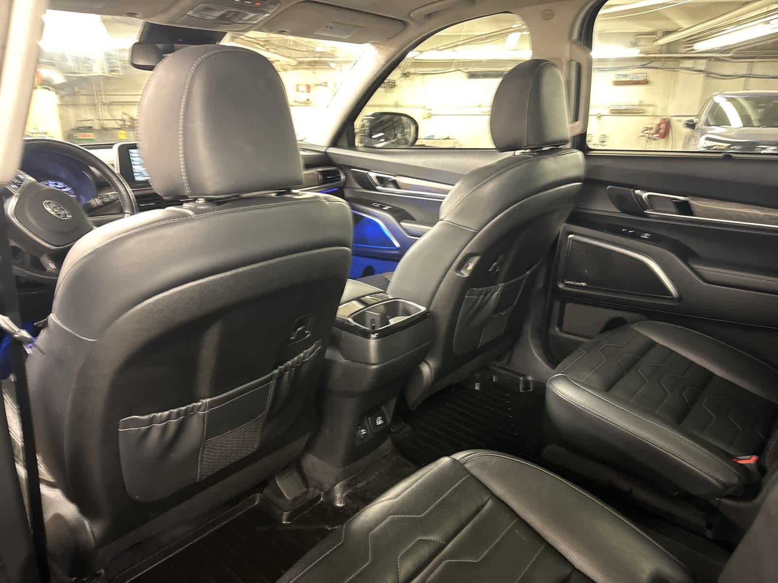 Thumbnail: 2020 Kia Telluride - 16