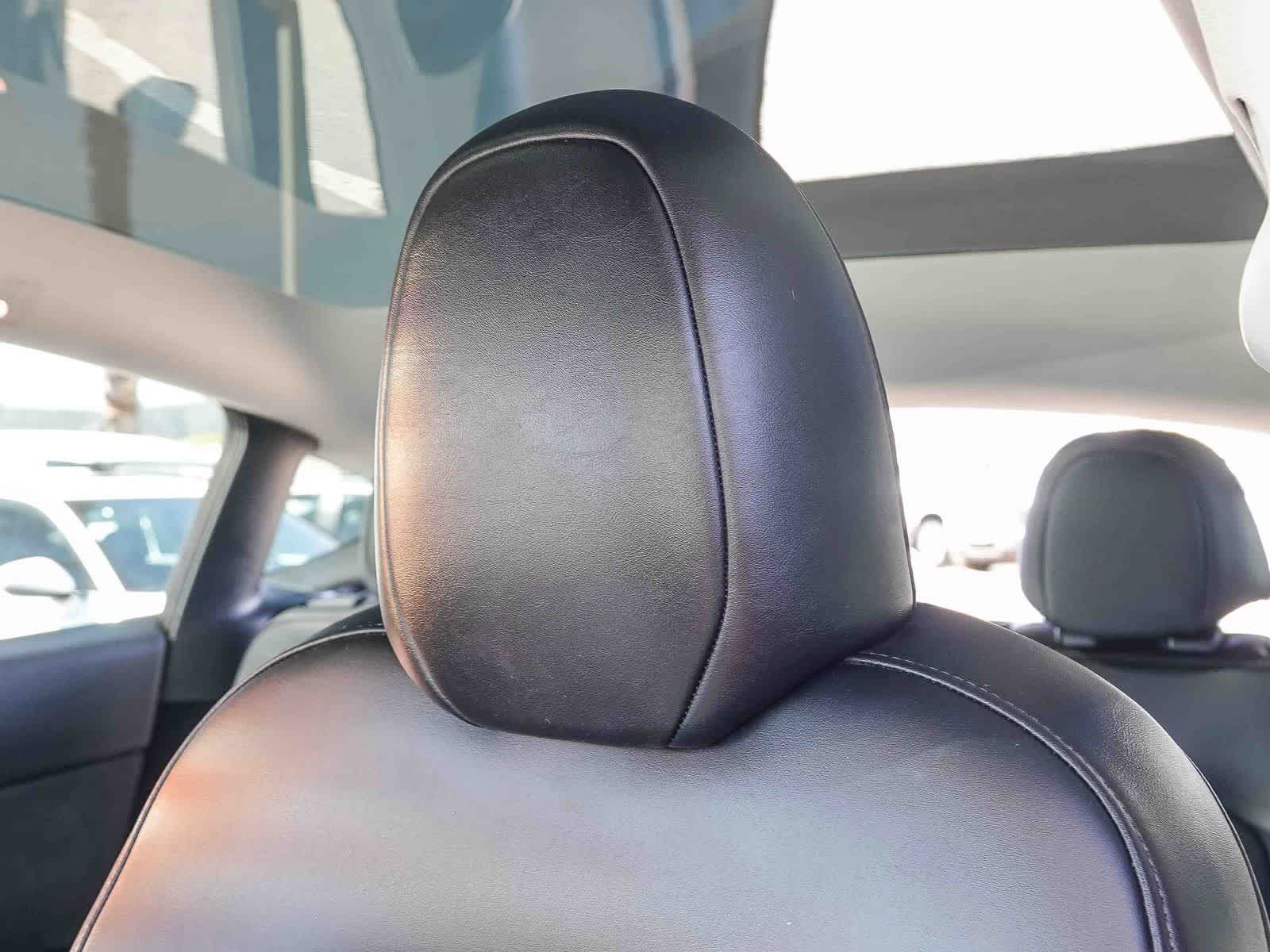 Thumbnail: 2023 Tesla Model Y - 25