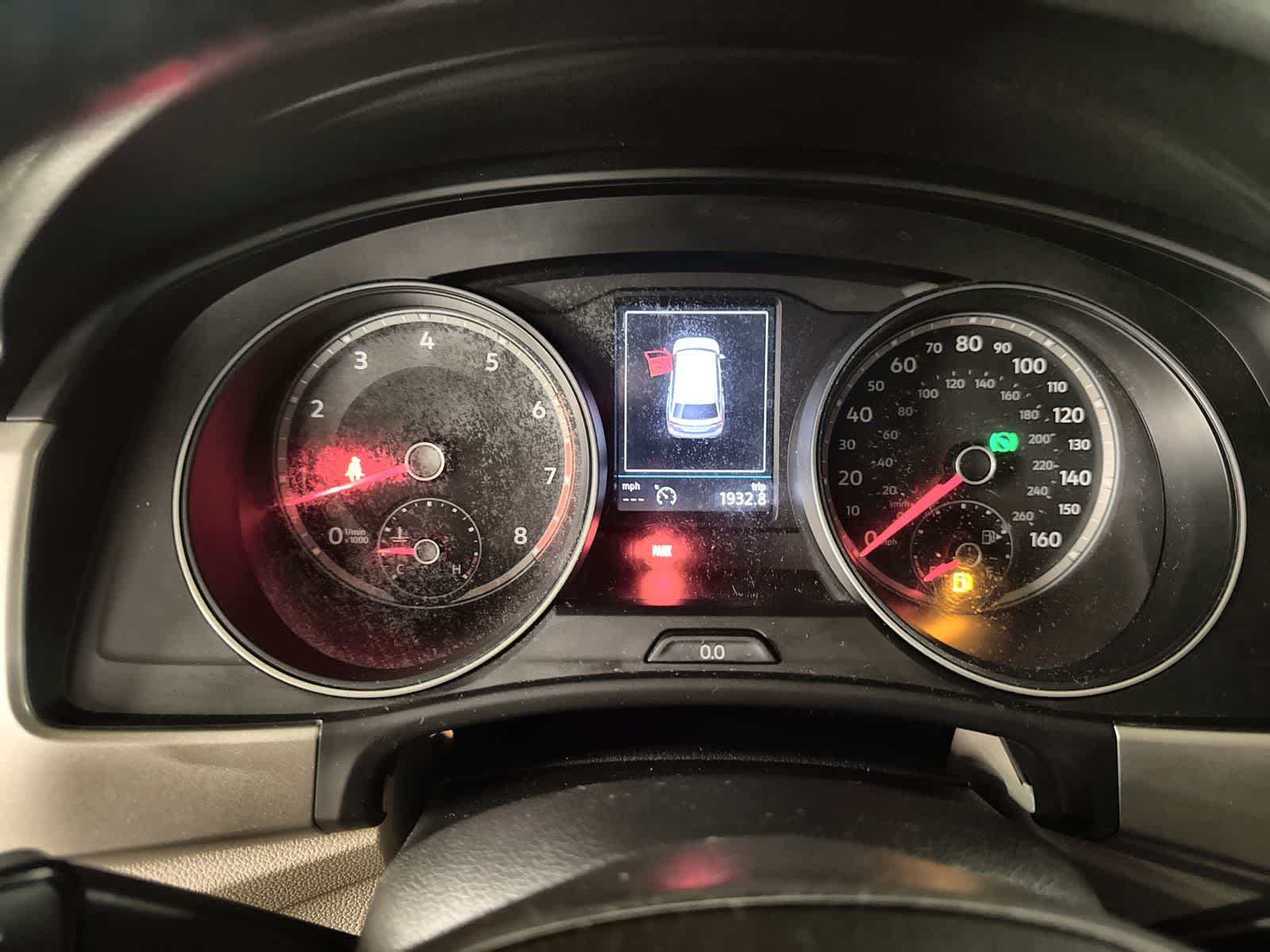 Thumbnail: 2018 Volkswagen Atlas - 32