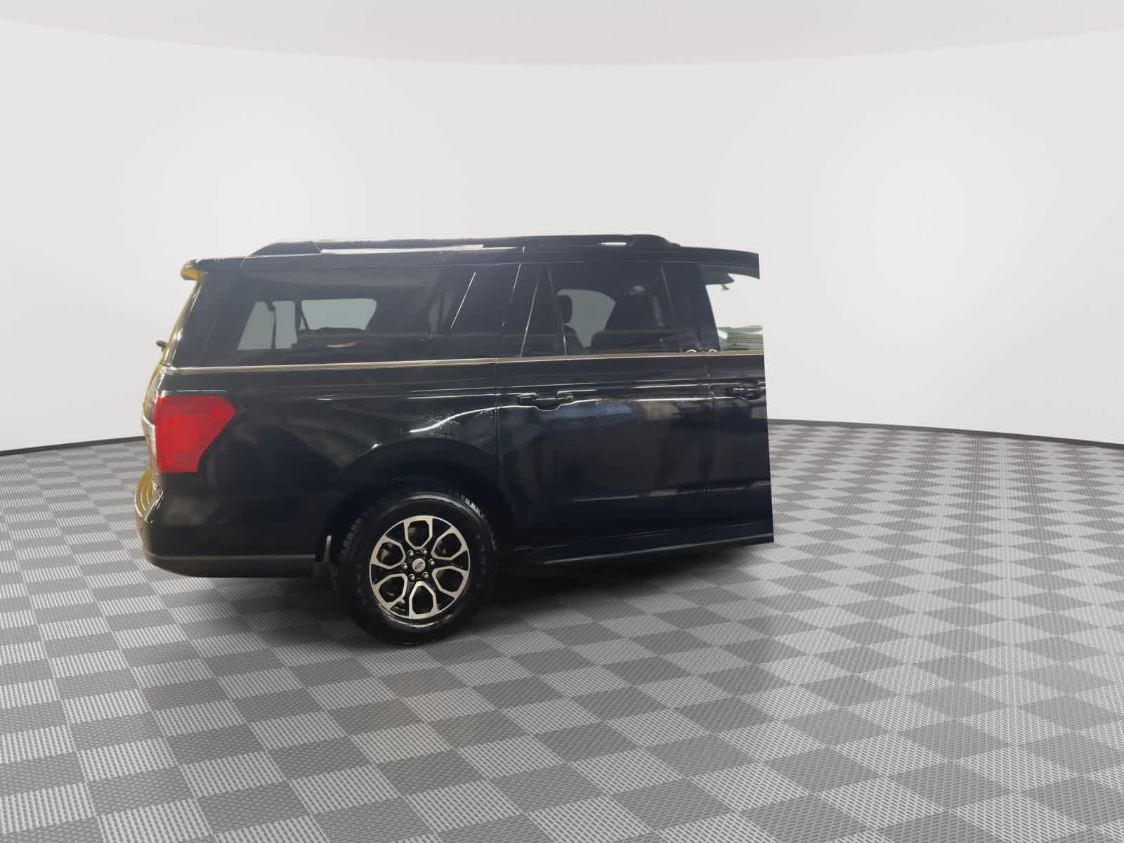 Thumbnail: 2024 Ford Expedition MAX - 9
