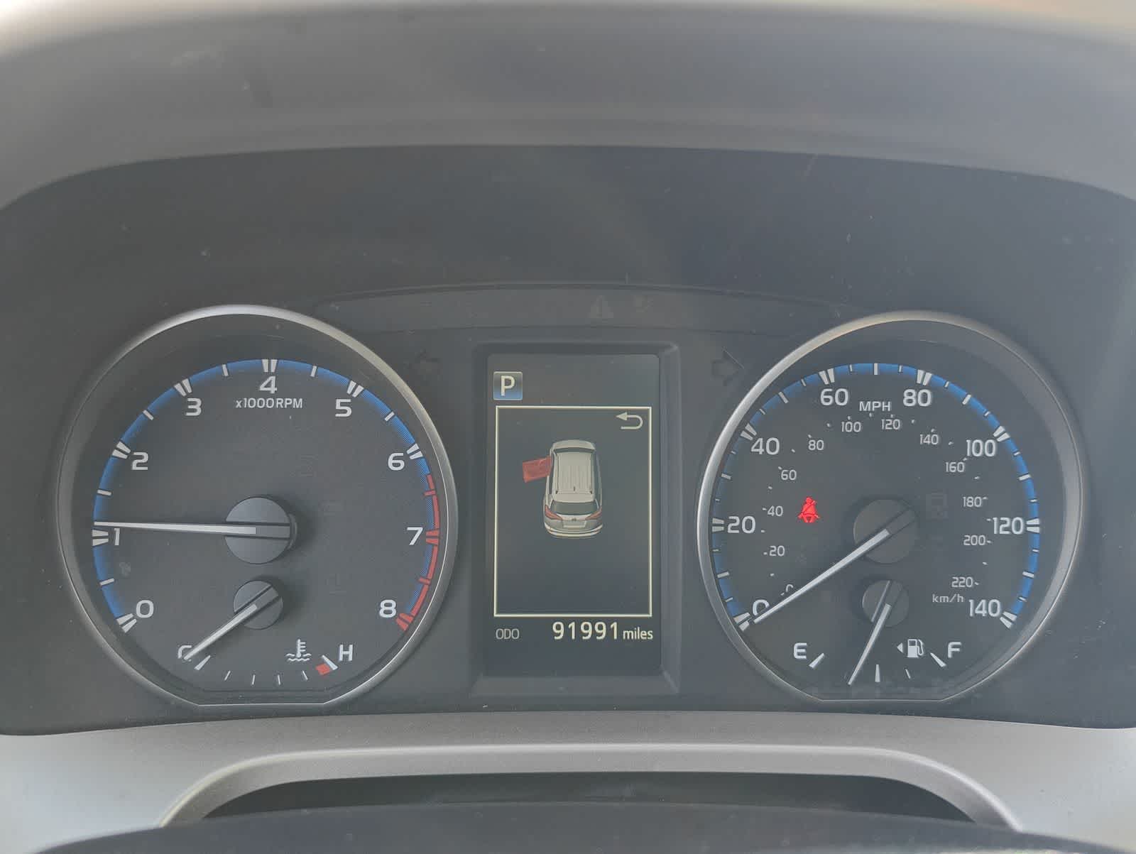 Thumbnail: 2017 Toyota RAV4 - 32