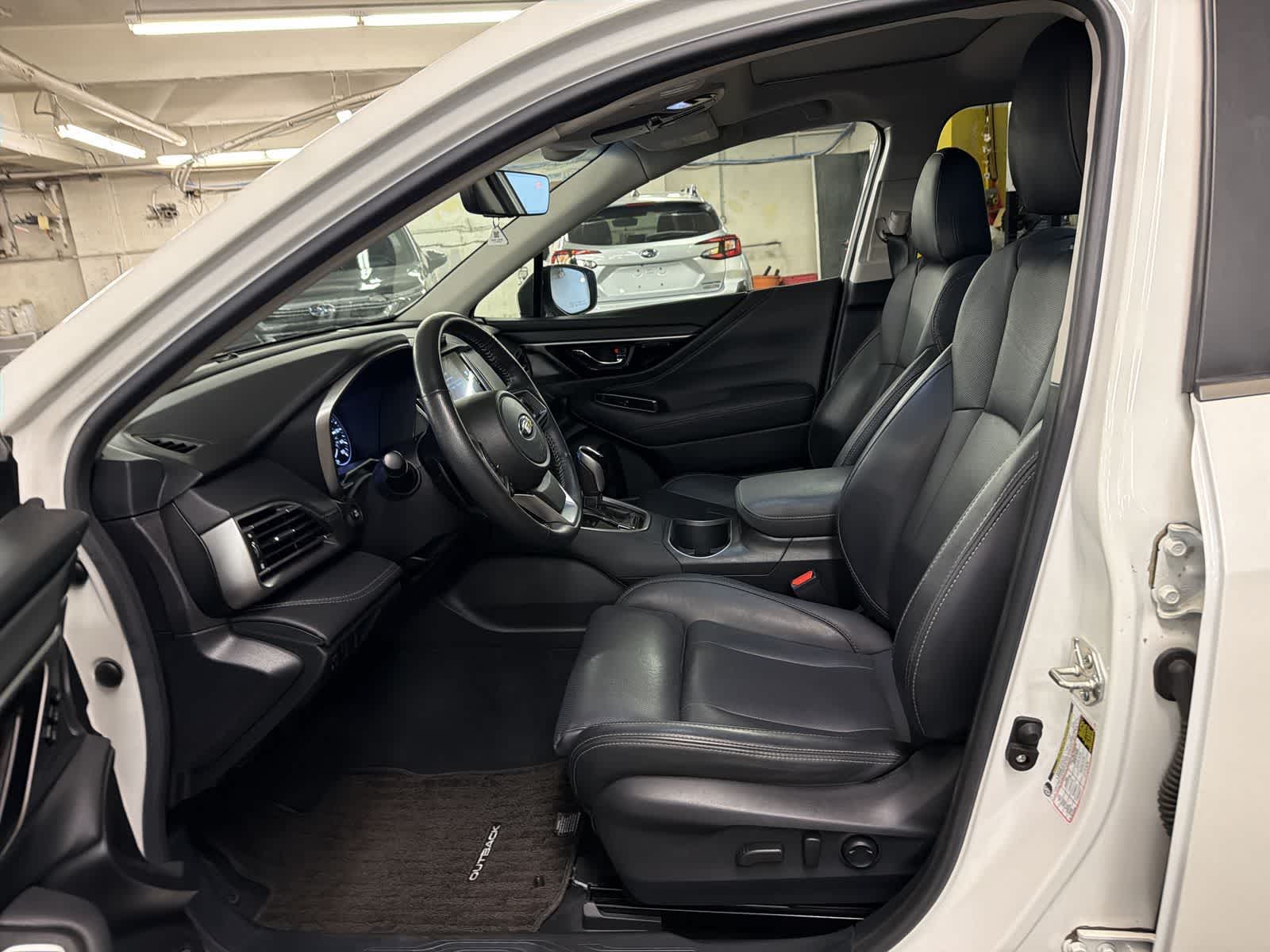 Thumbnail: 2020 Subaru Outback - 10