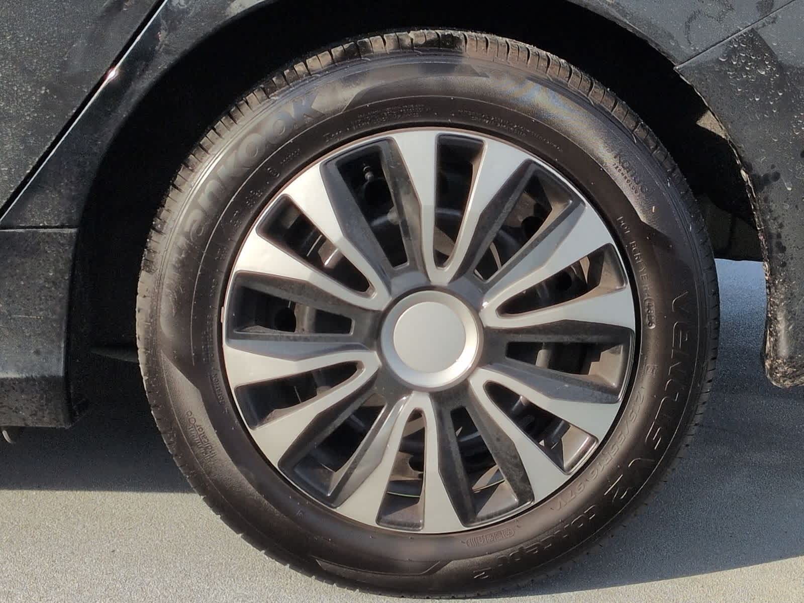 Thumbnail: 2019 Honda Civic - 14