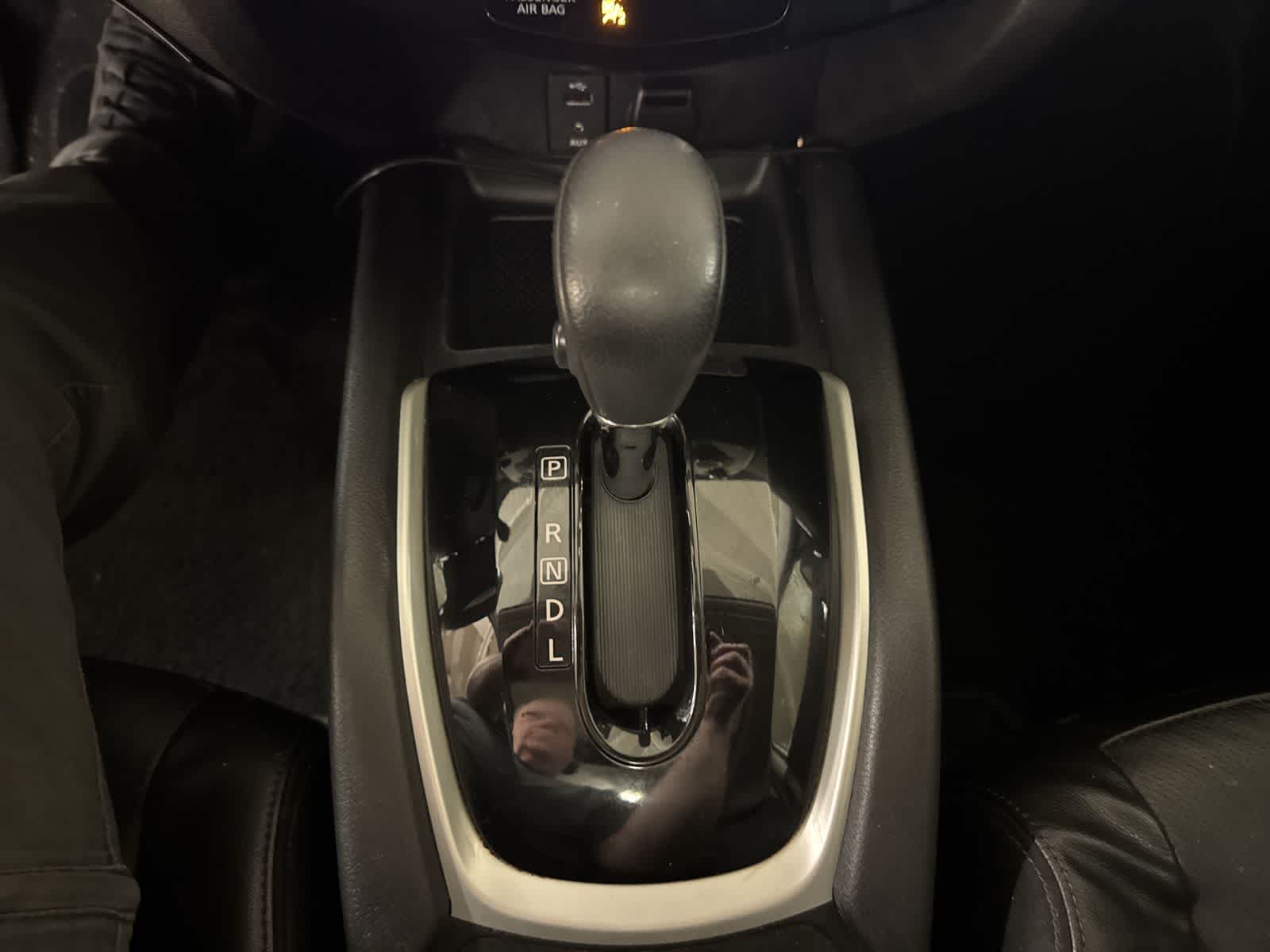 Thumbnail: 2016 Nissan Rogue - 28