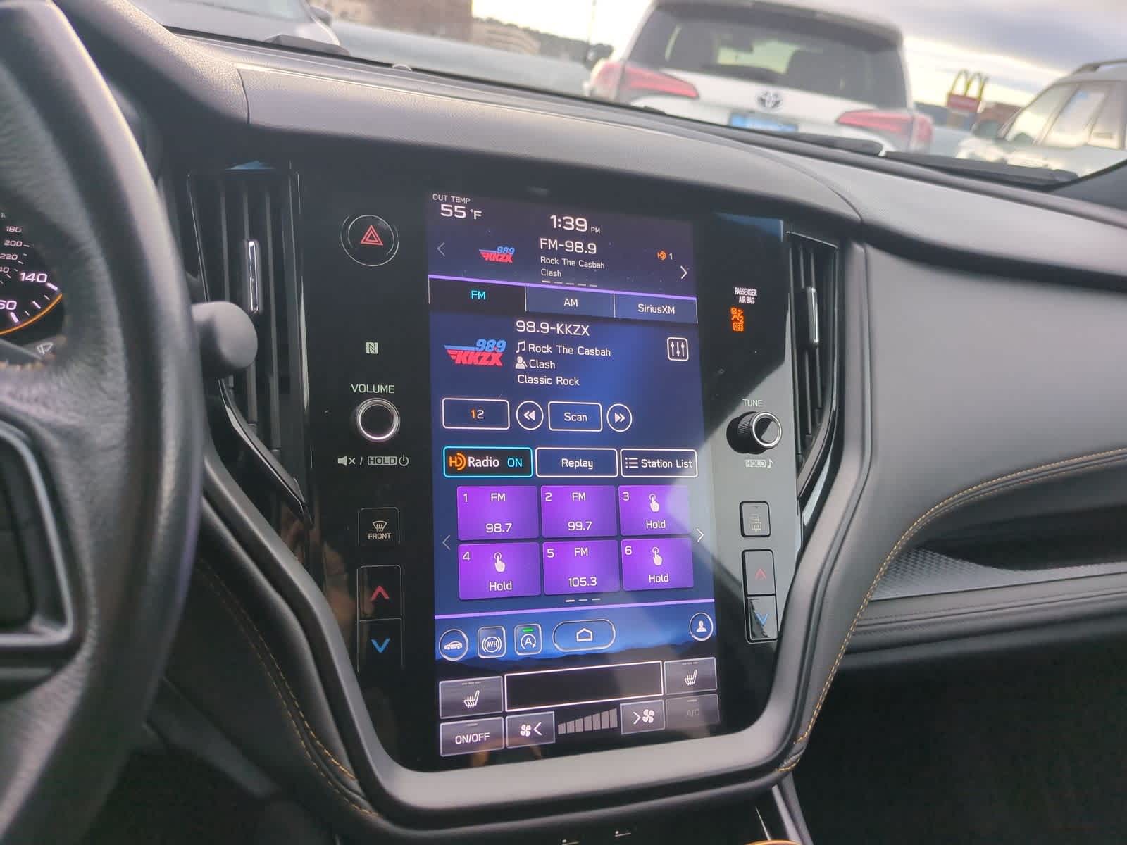 Thumbnail: 2022 Subaru Outback - 32