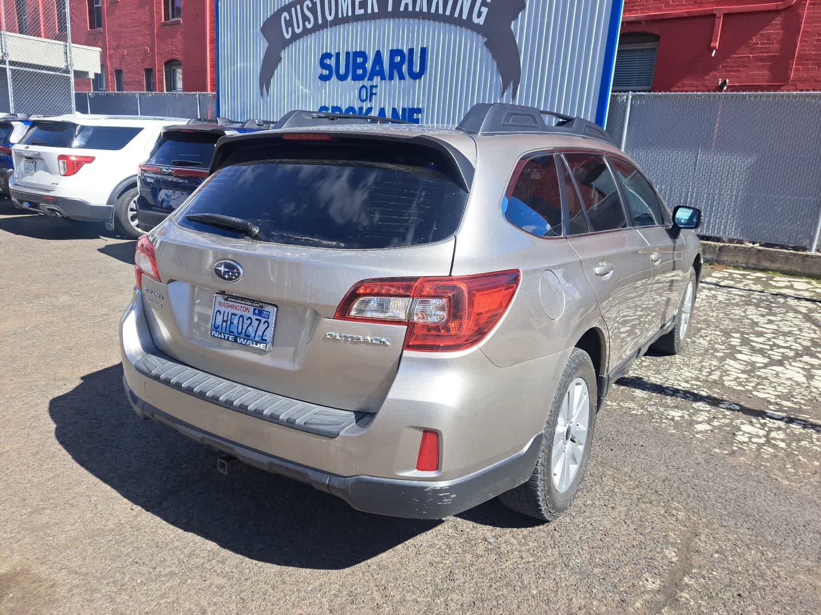 Thumbnail: 2015 Subaru Outback - 8