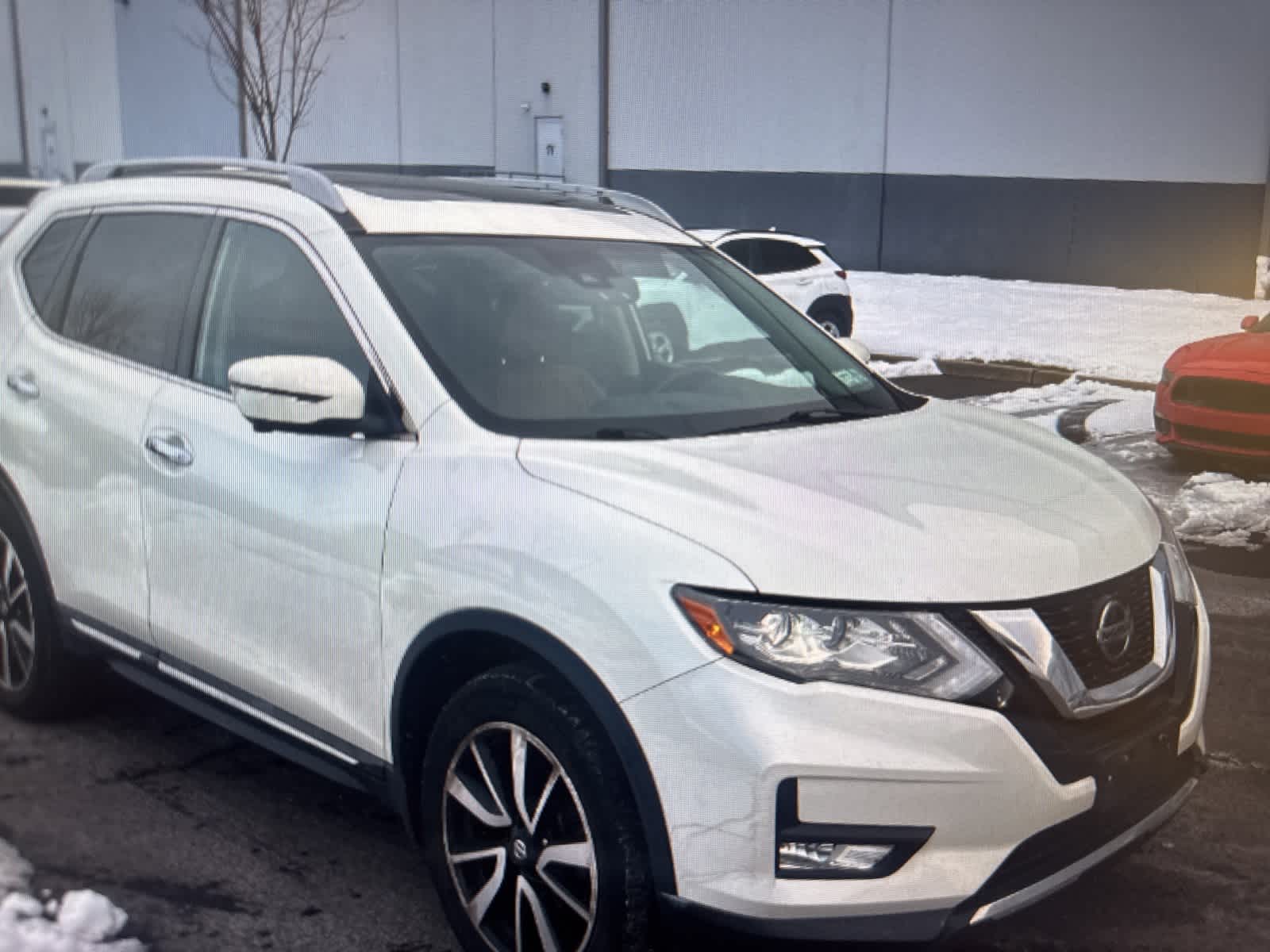 Thumbnail: 2019 Nissan Rogue - 7