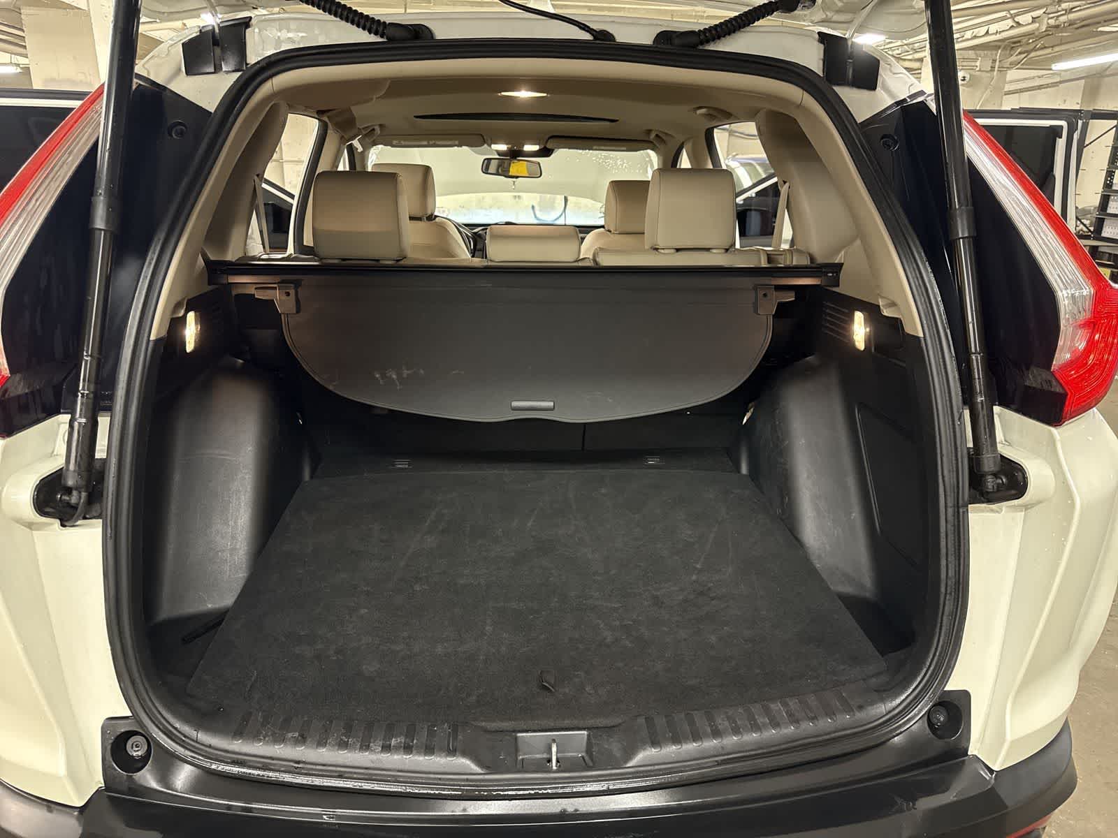 Thumbnail: 2017 Honda CR-V - 36