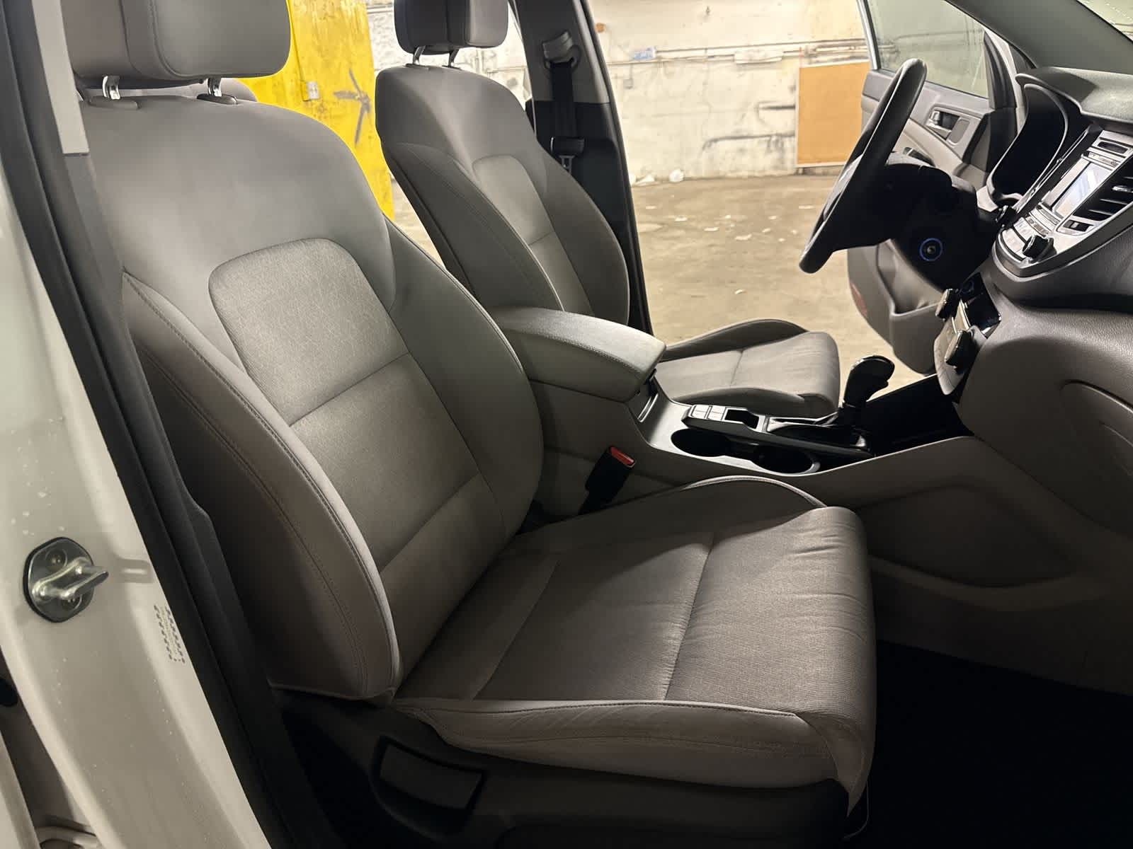 Thumbnail: 2017 Hyundai Tucson - 21