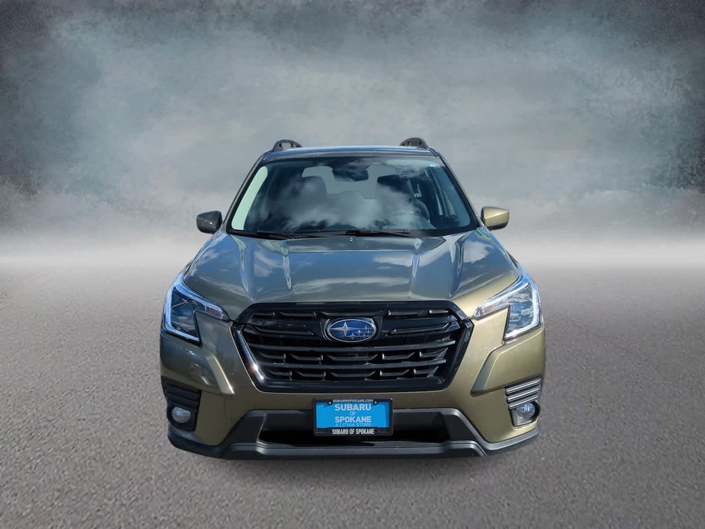 Used 2023 Subaru Forester Premium SUV