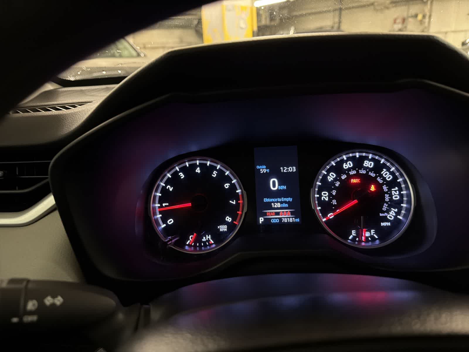 Thumbnail: 2019 Toyota RAV4 - 32