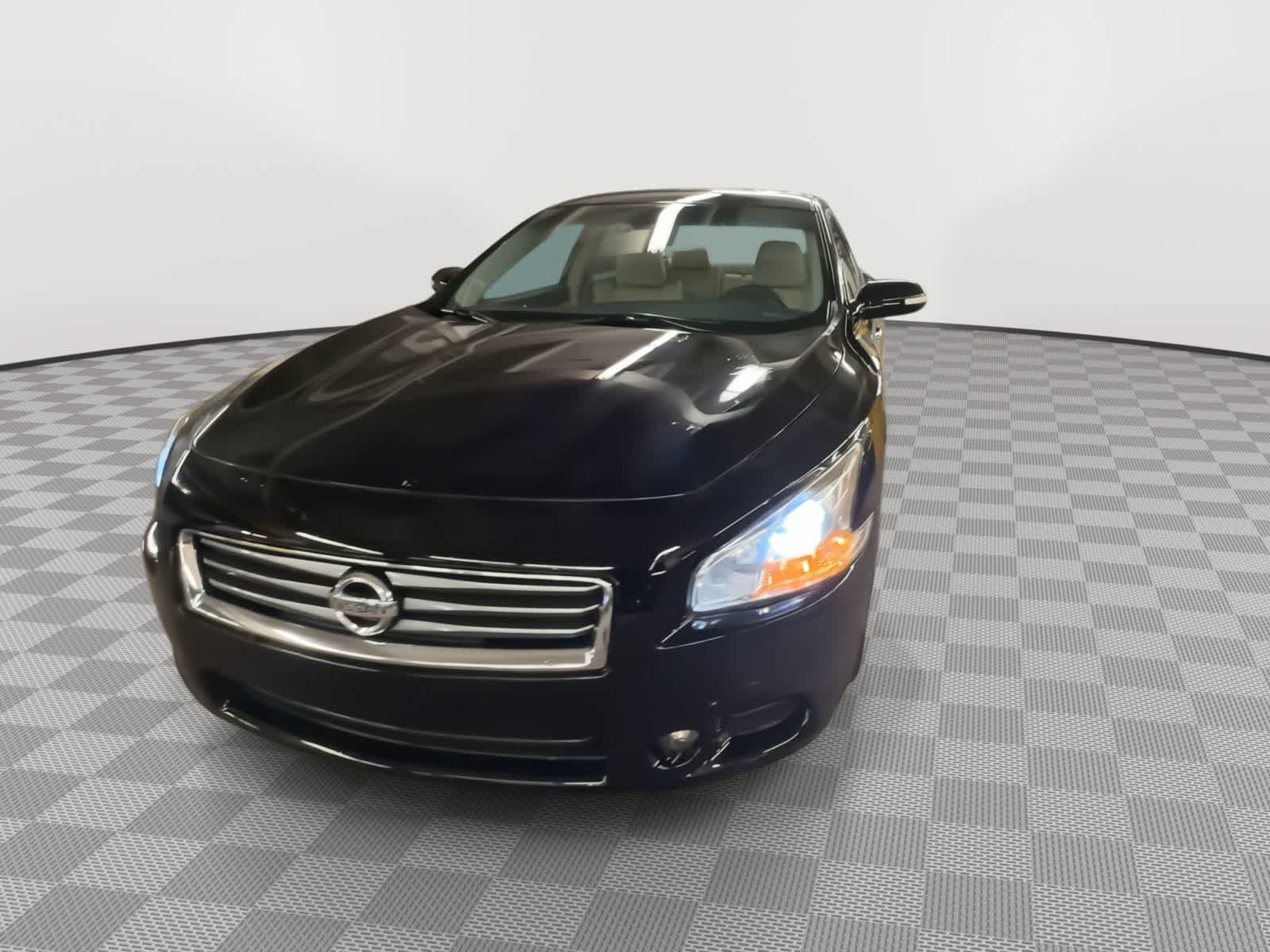 Thumbnail: 2014 Nissan Maxima - 4