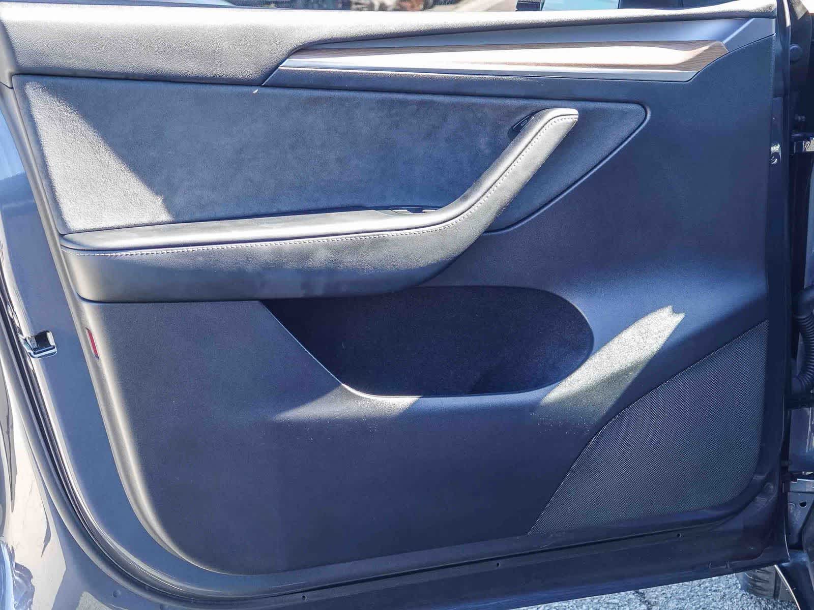 Thumbnail: 2023 Tesla Model Y - 18