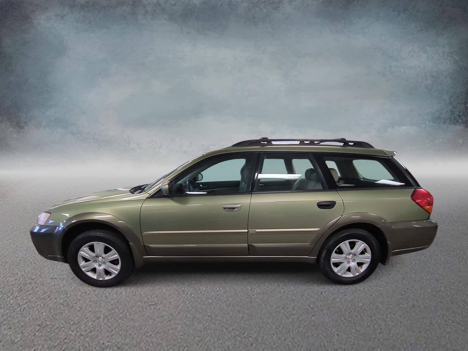 Thumbnail: 2005 Subaru Legacy - 5