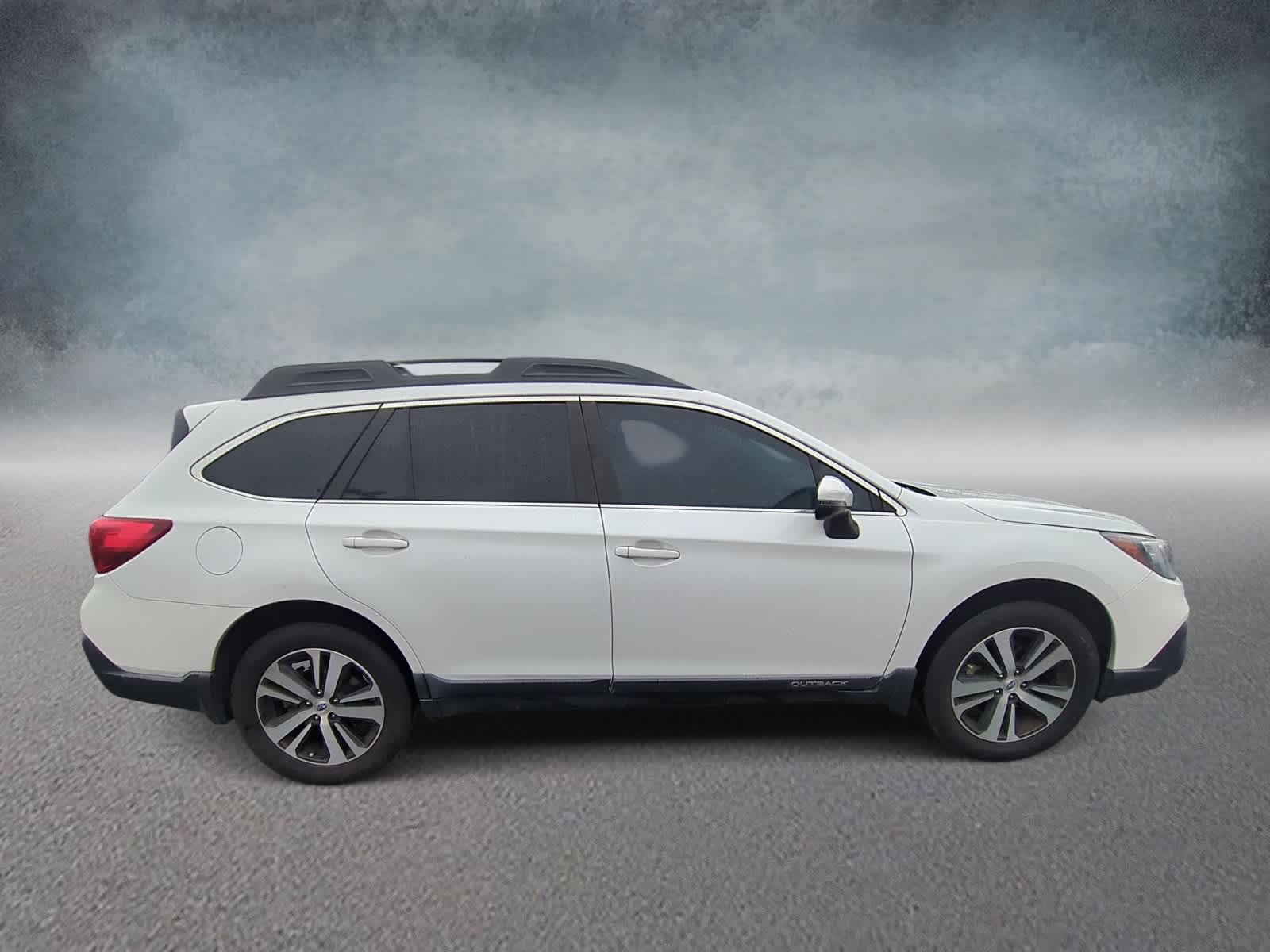 Thumbnail: 2019 Subaru Outback - 9