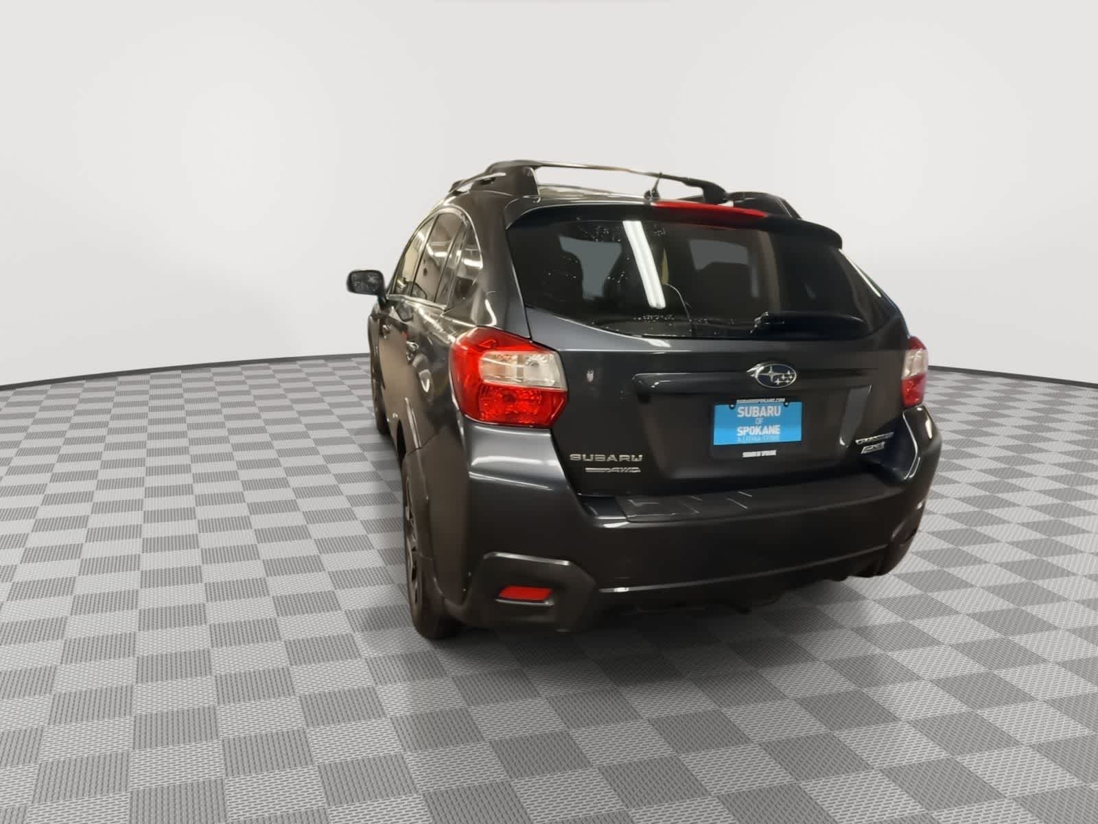 Thumbnail: 2016 Subaru Crosstrek - 6