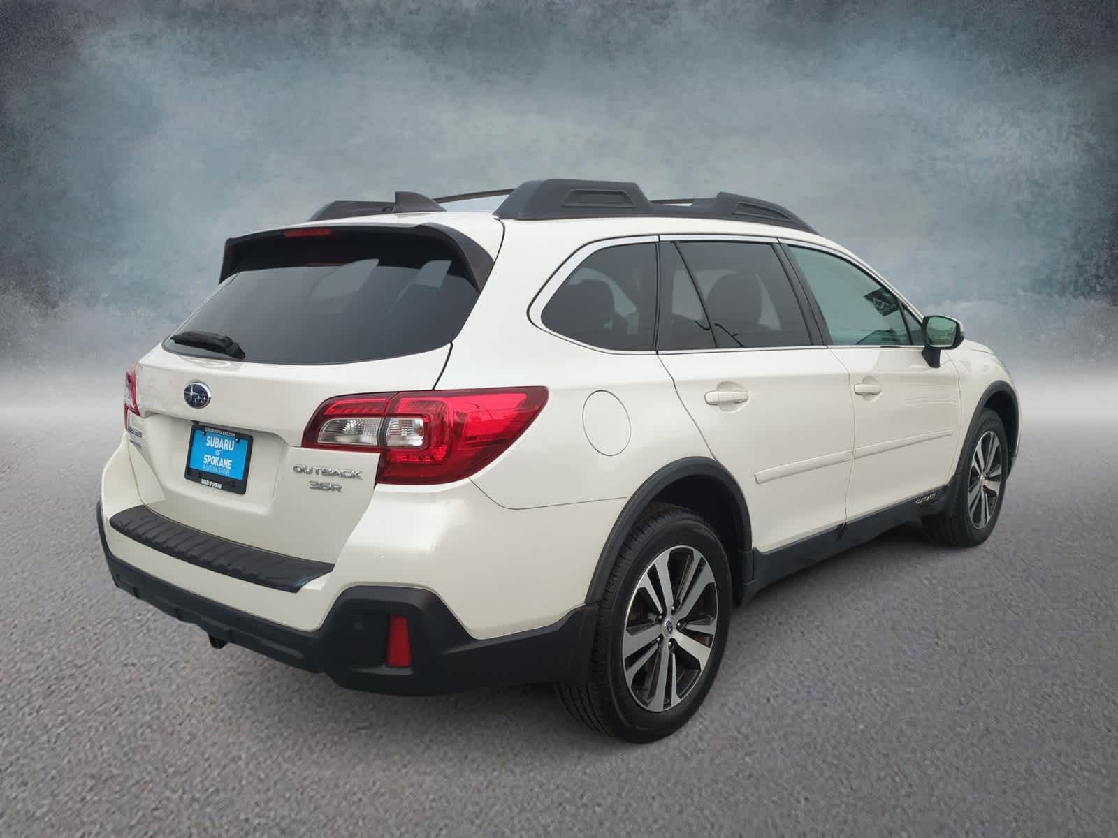 Thumbnail: 2018 Subaru Outback - 8