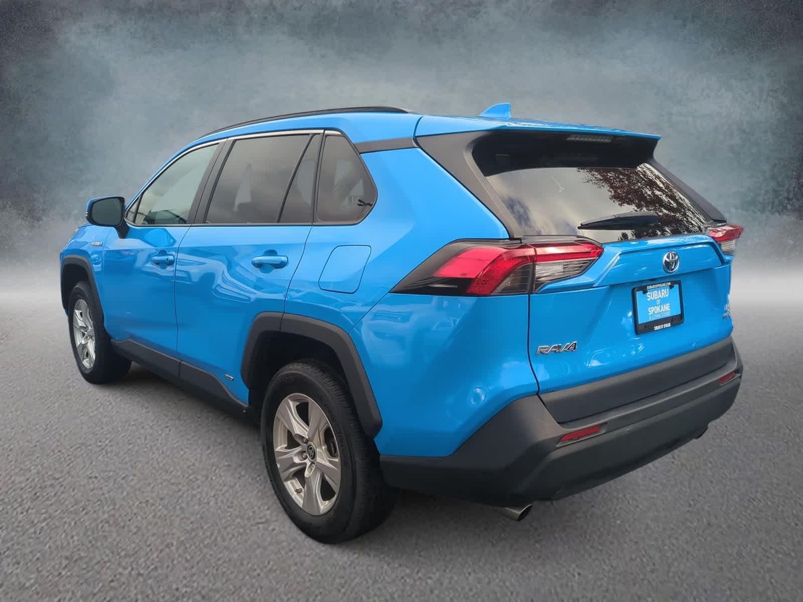 Thumbnail: 2021 Toyota RAV4 - 6