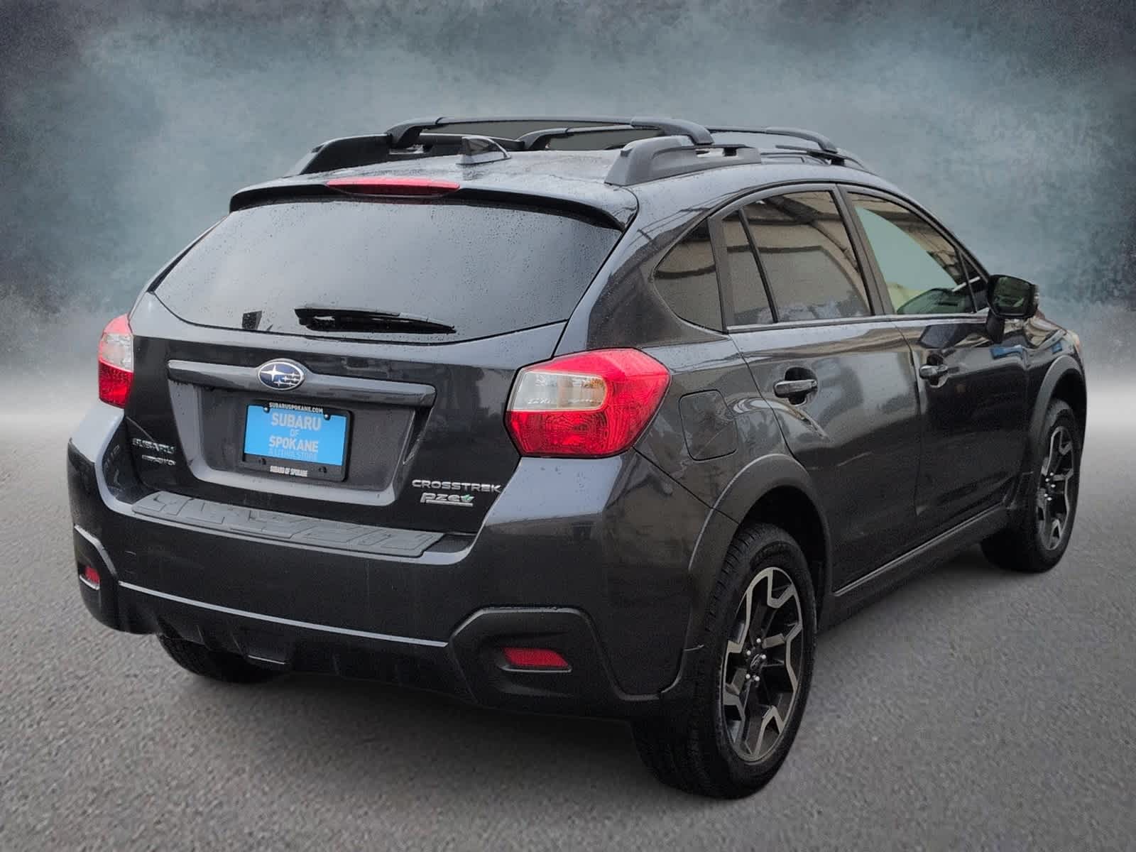 Thumbnail: 2017 Subaru Crosstrek - 8