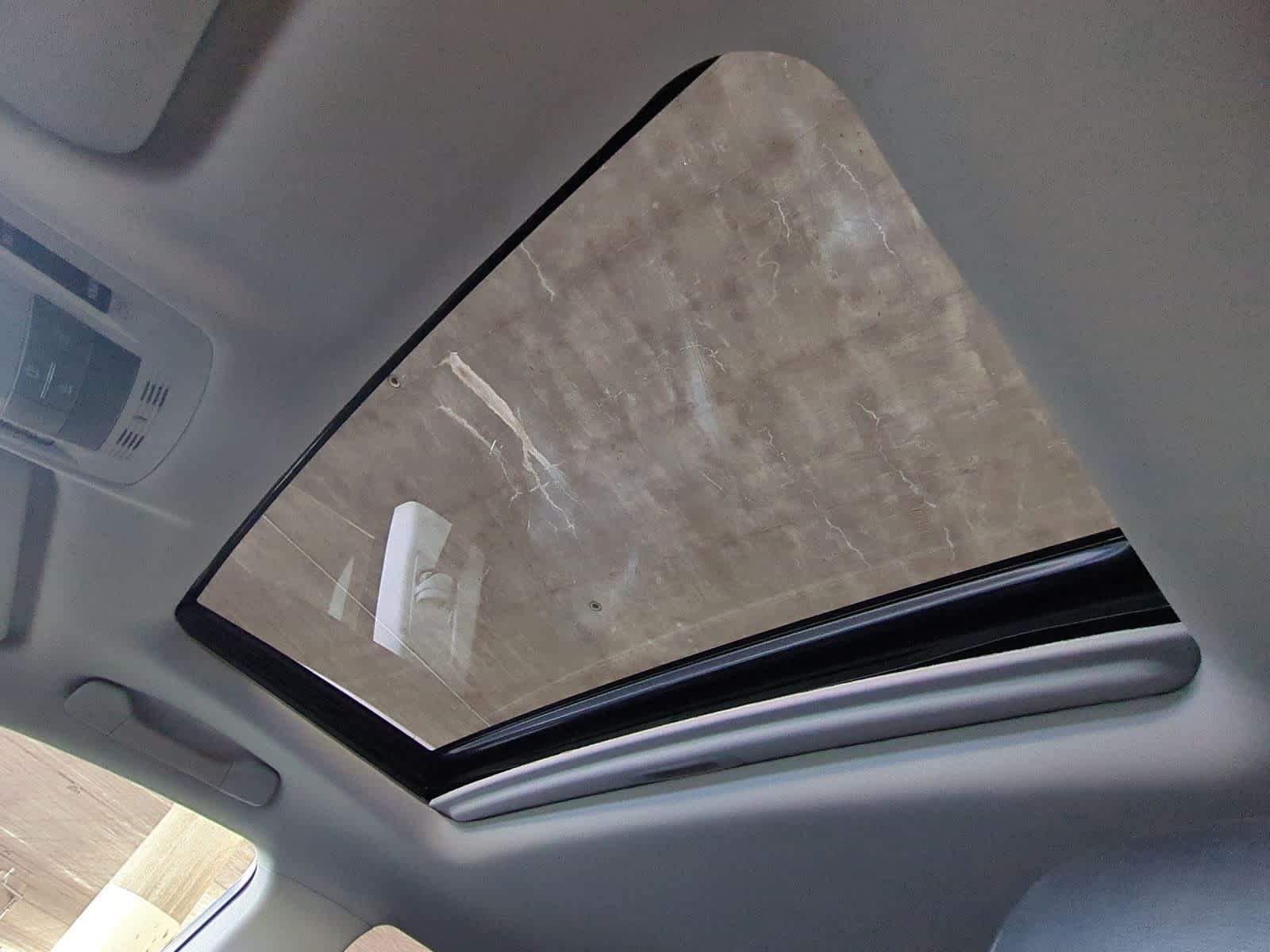 Thumbnail: 2014 Lexus RX - 20