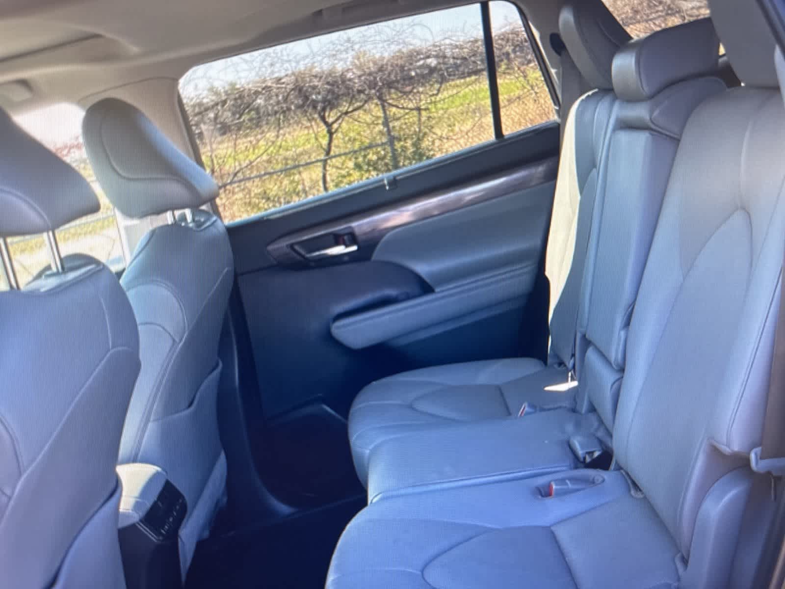 Thumbnail: 2021 Toyota Highlander - 13