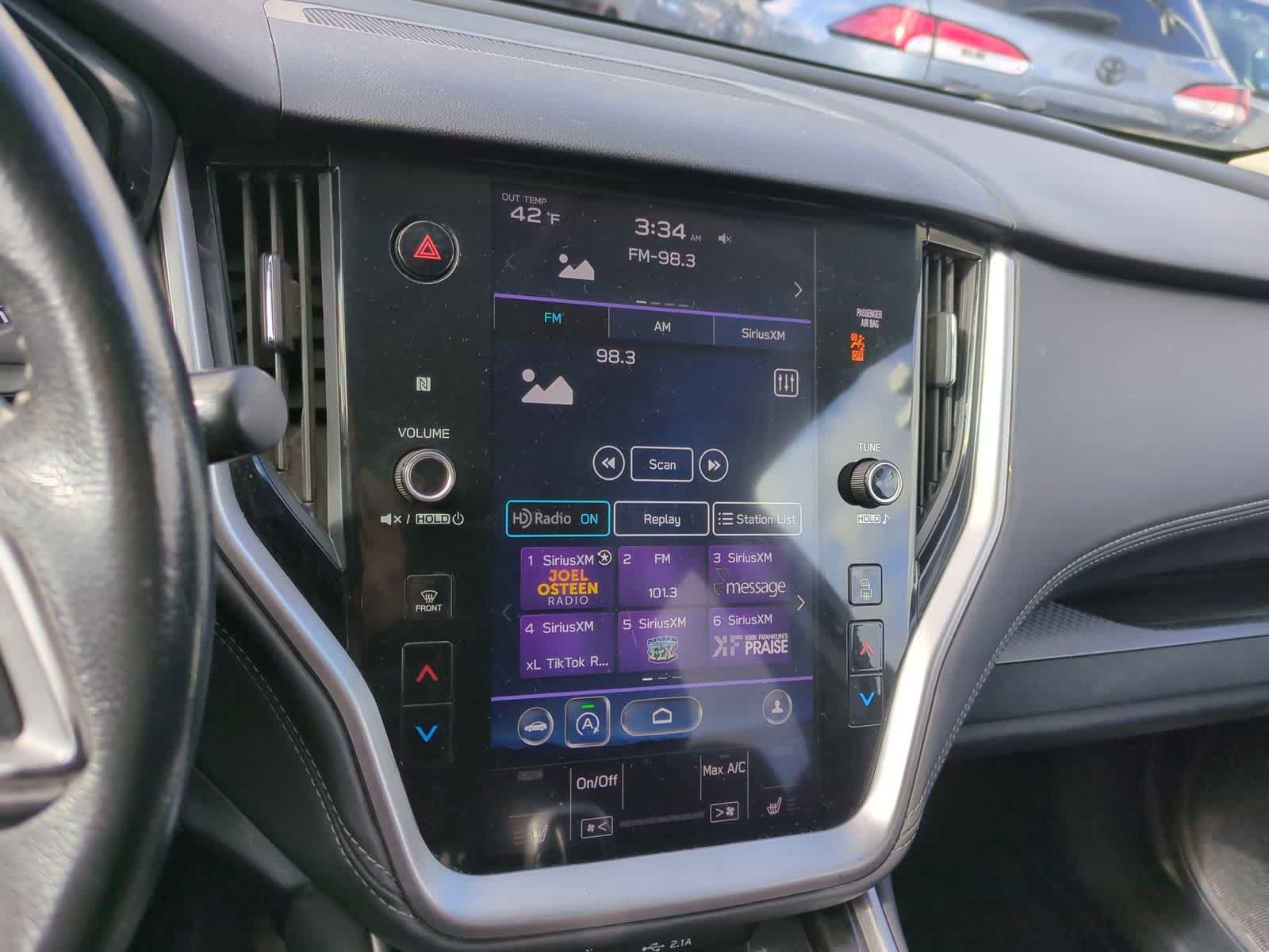 Thumbnail: 2022 Subaru Outback - 30