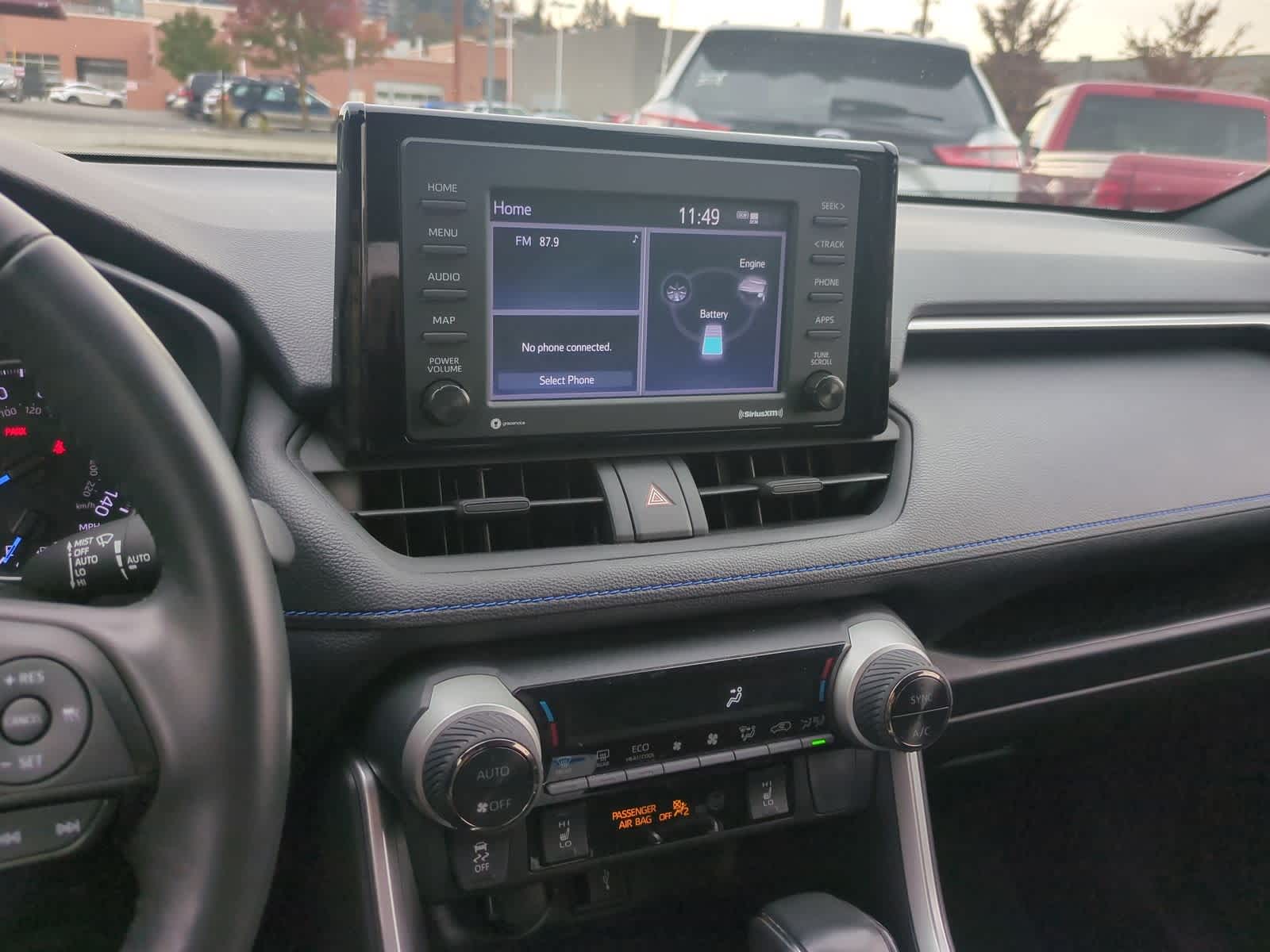 Thumbnail: 2022 Toyota RAV4 - 29