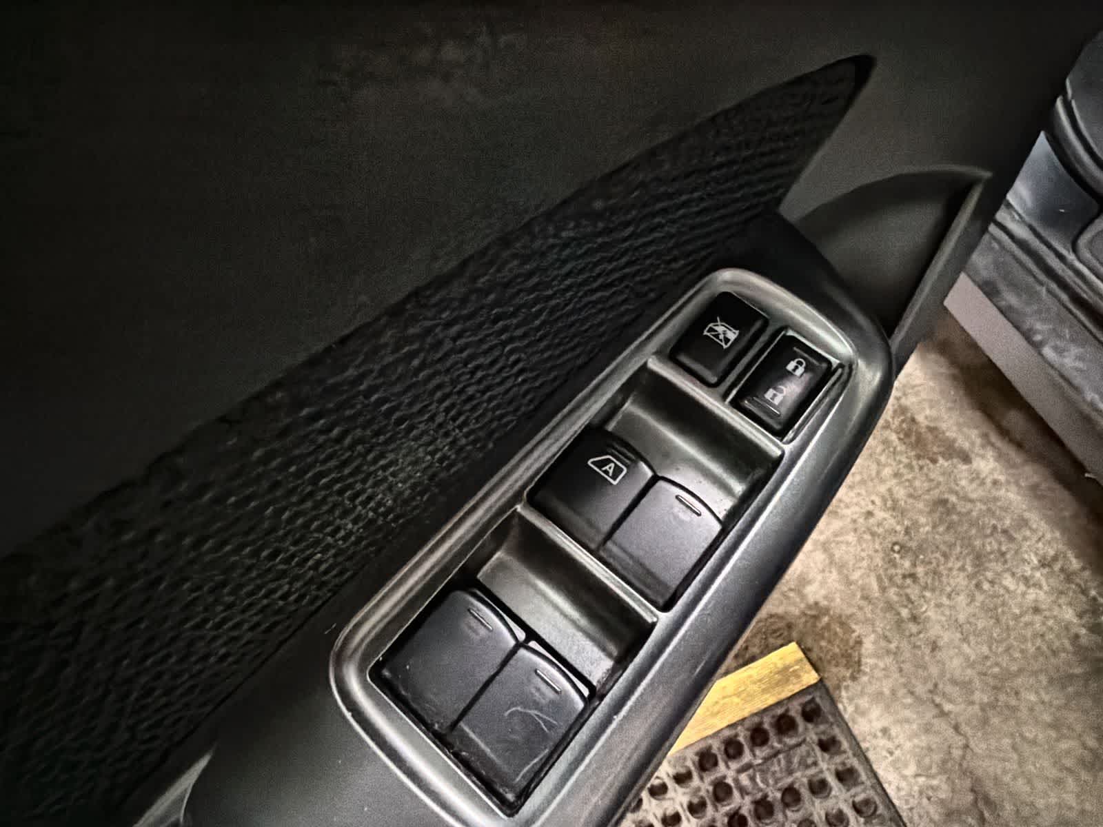 Thumbnail: 2013 Subaru Forester - 17