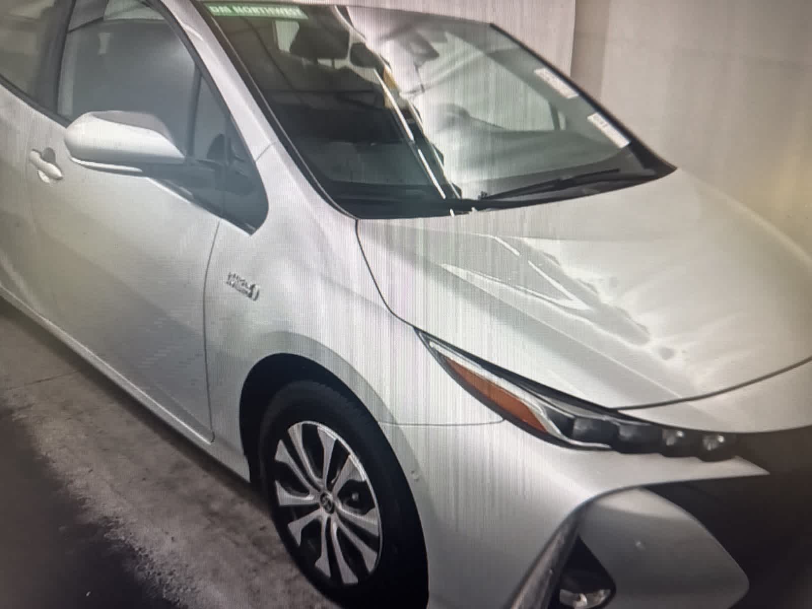 Thumbnail: 2020 Toyota Prius Prime - 4
