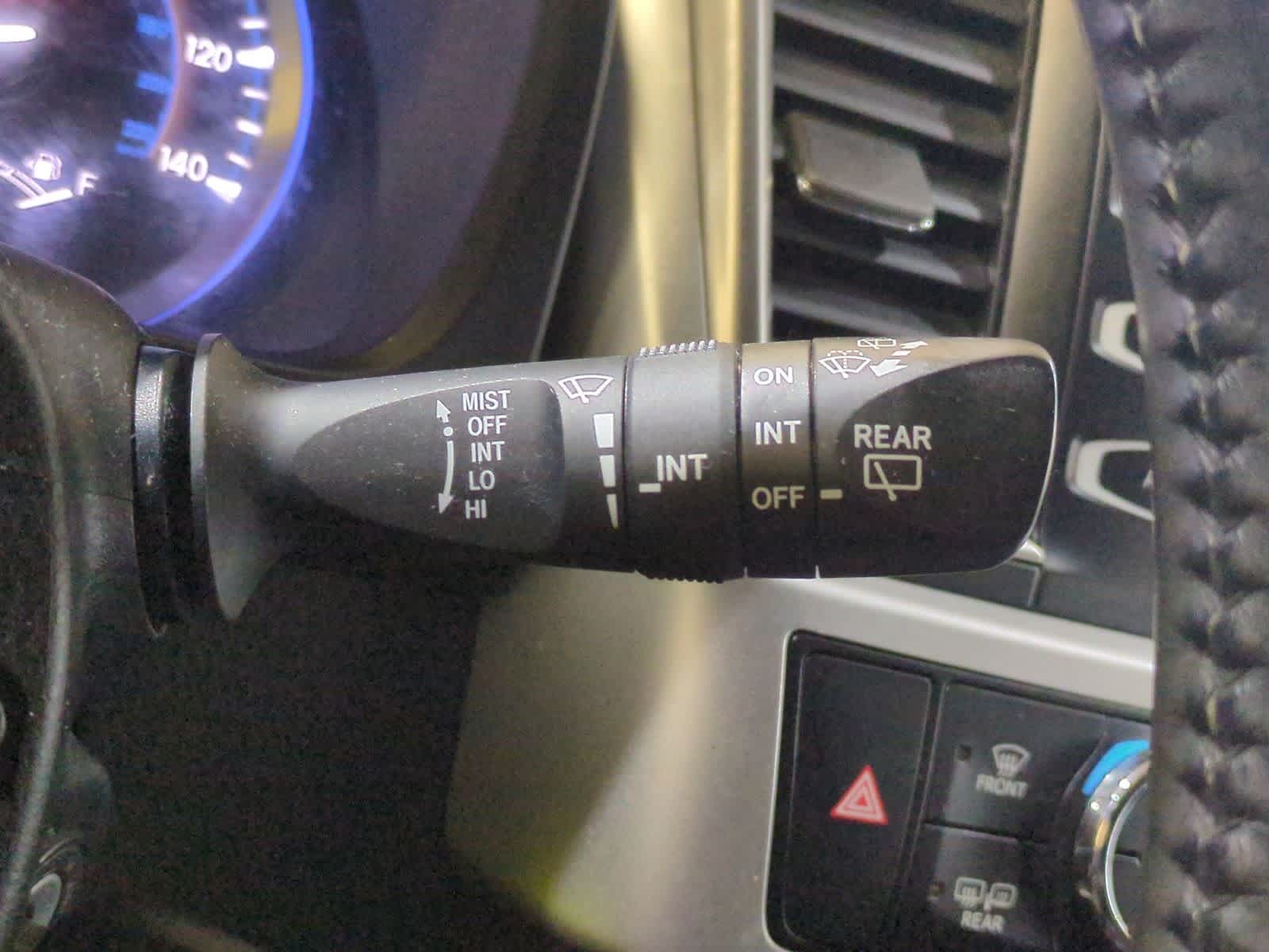 Thumbnail: 2015 Toyota Highlander - 26