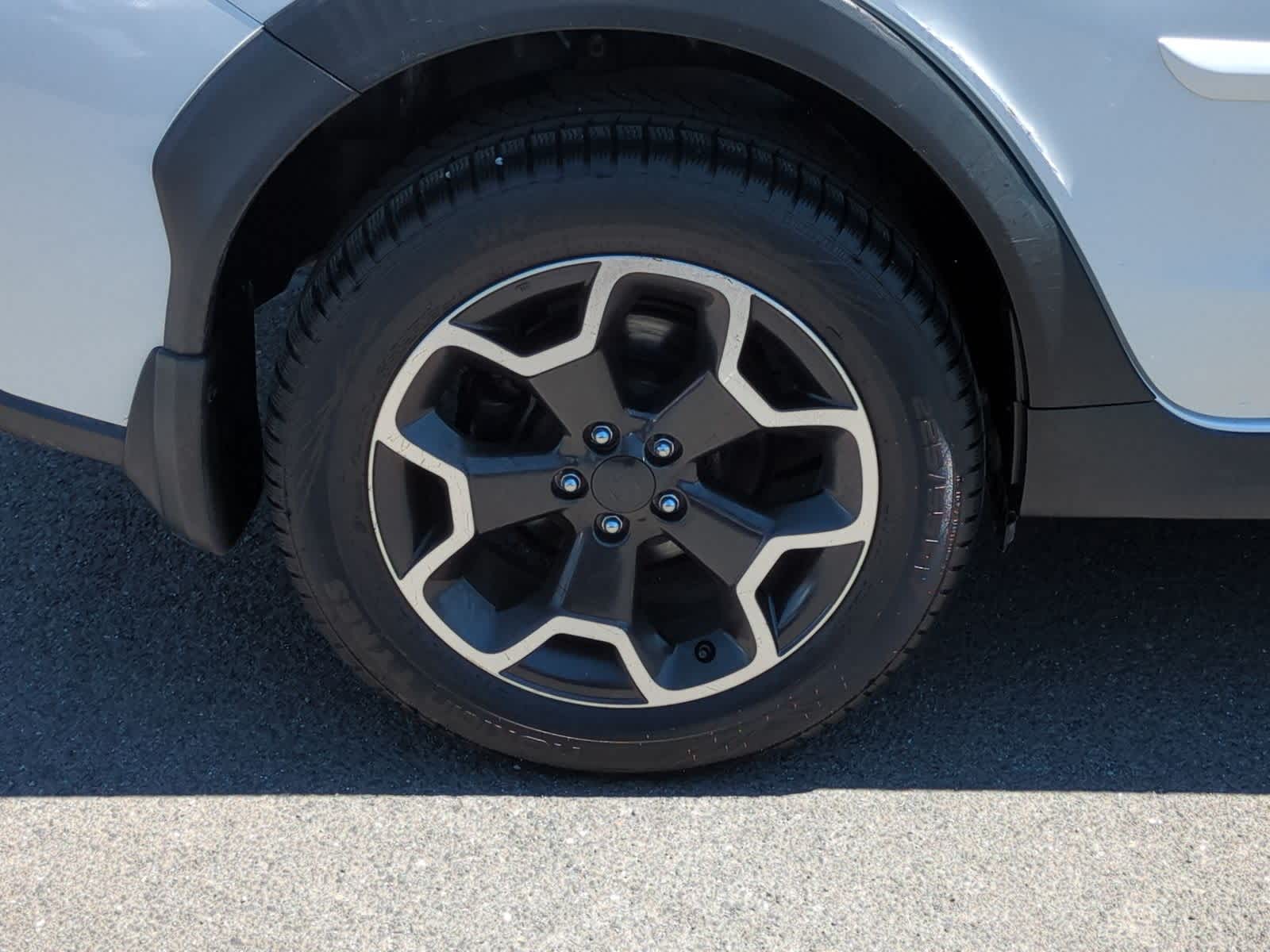 Thumbnail: 2014 Subaru XV Crosstrek - 14