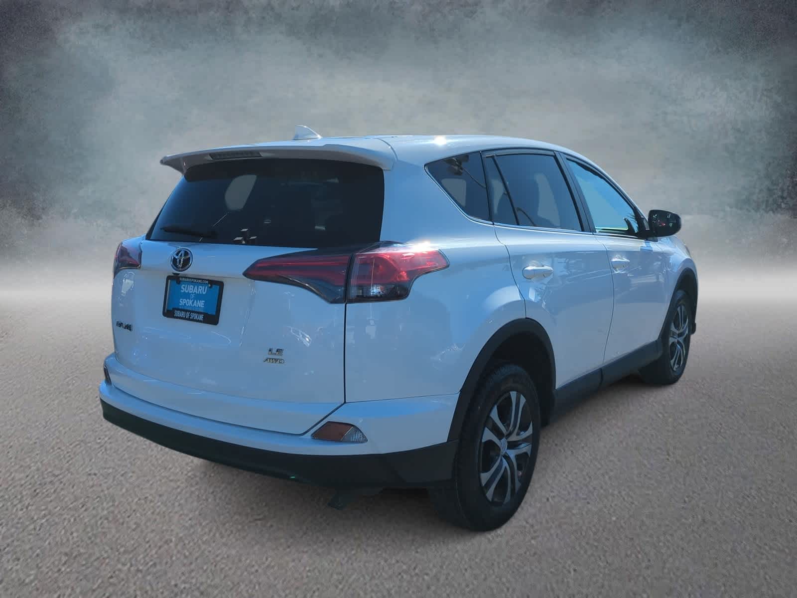 Thumbnail: 2018 Toyota RAV4 - 8