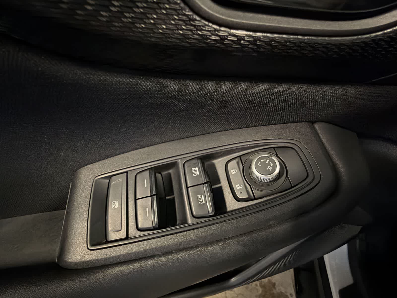 Thumbnail: 2022 Subaru Outback - 18