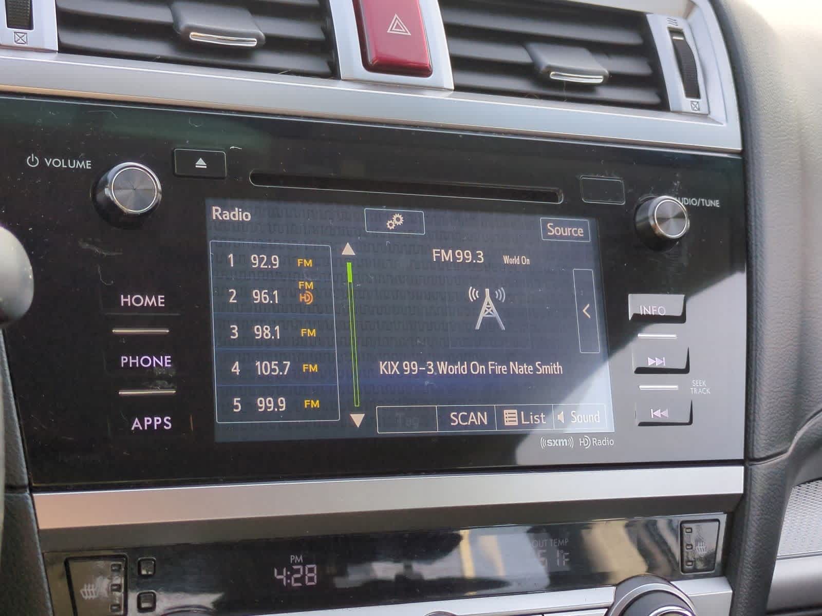 Thumbnail: 2017 Subaru Legacy - 30