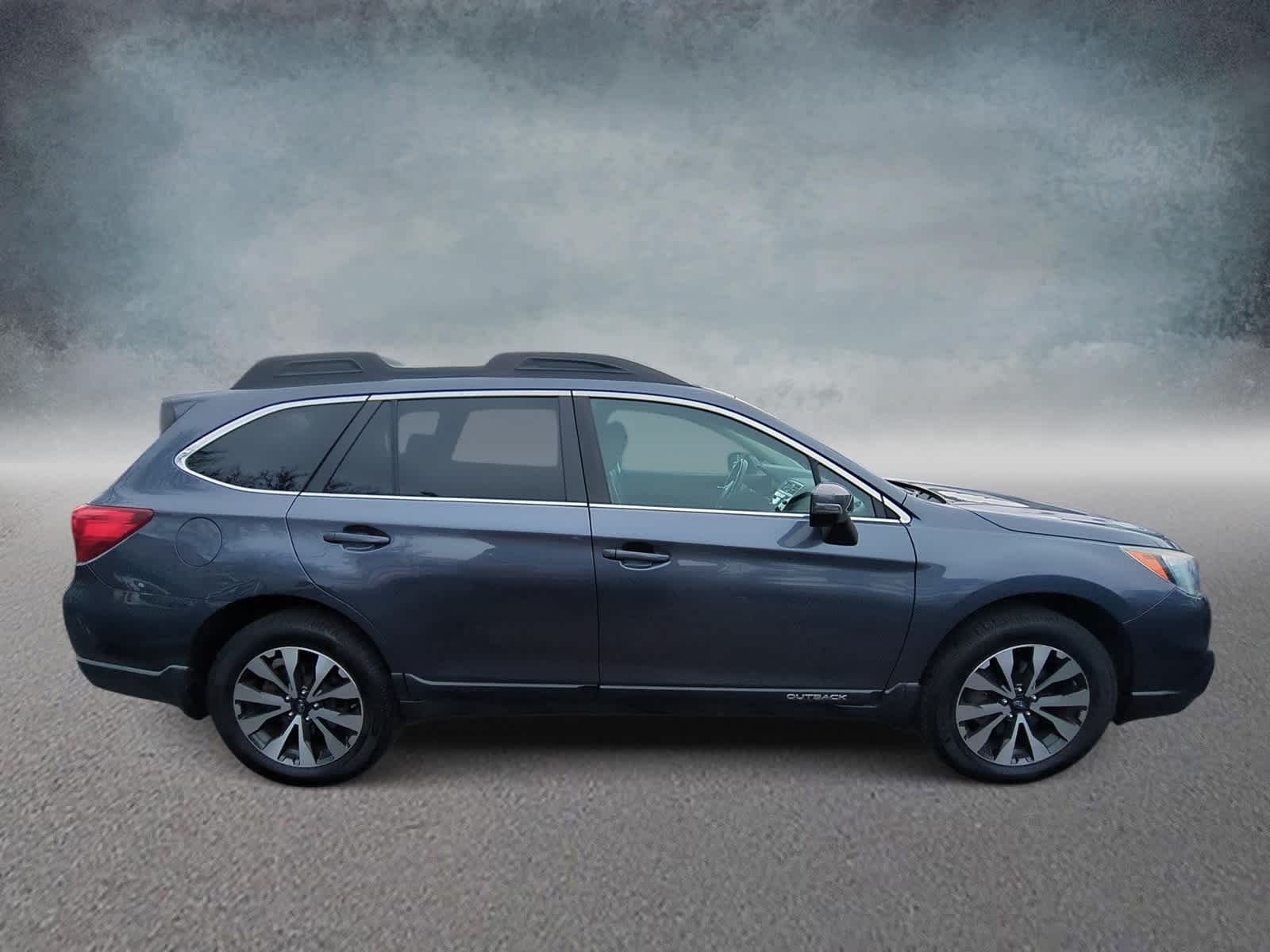 Thumbnail: 2016 Subaru Outback - 9