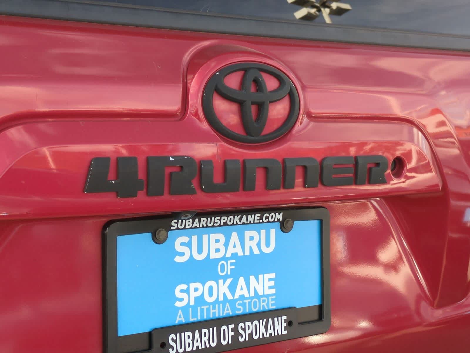 Thumbnail: 2015 Toyota 4Runner - 13