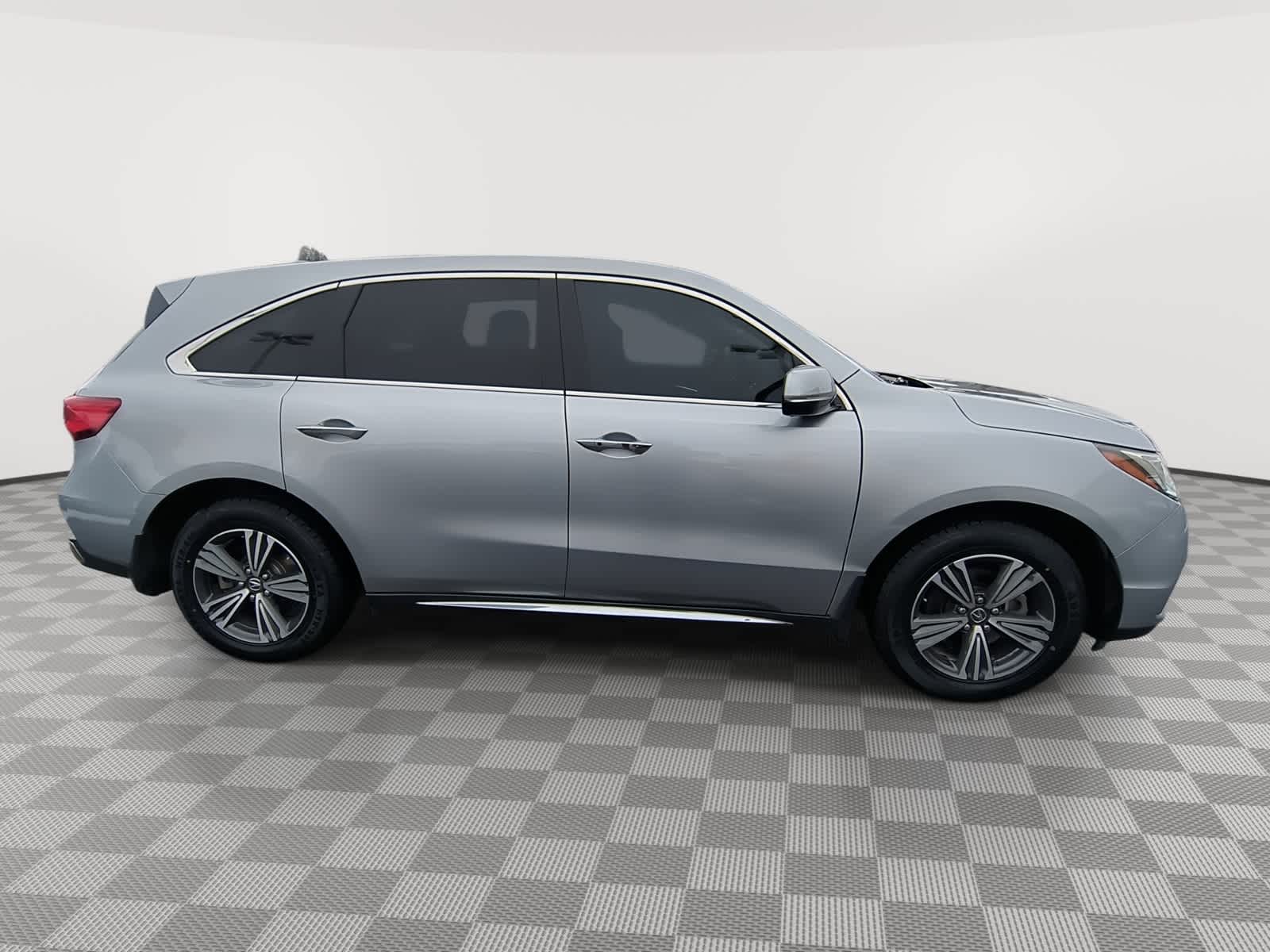 Thumbnail: 2017 Acura MDX - 9