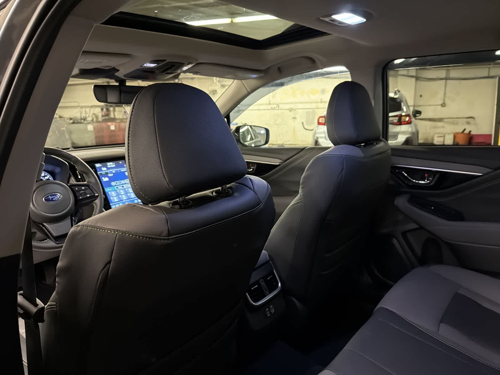 Thumbnail: 2025 Subaru Outback - 18