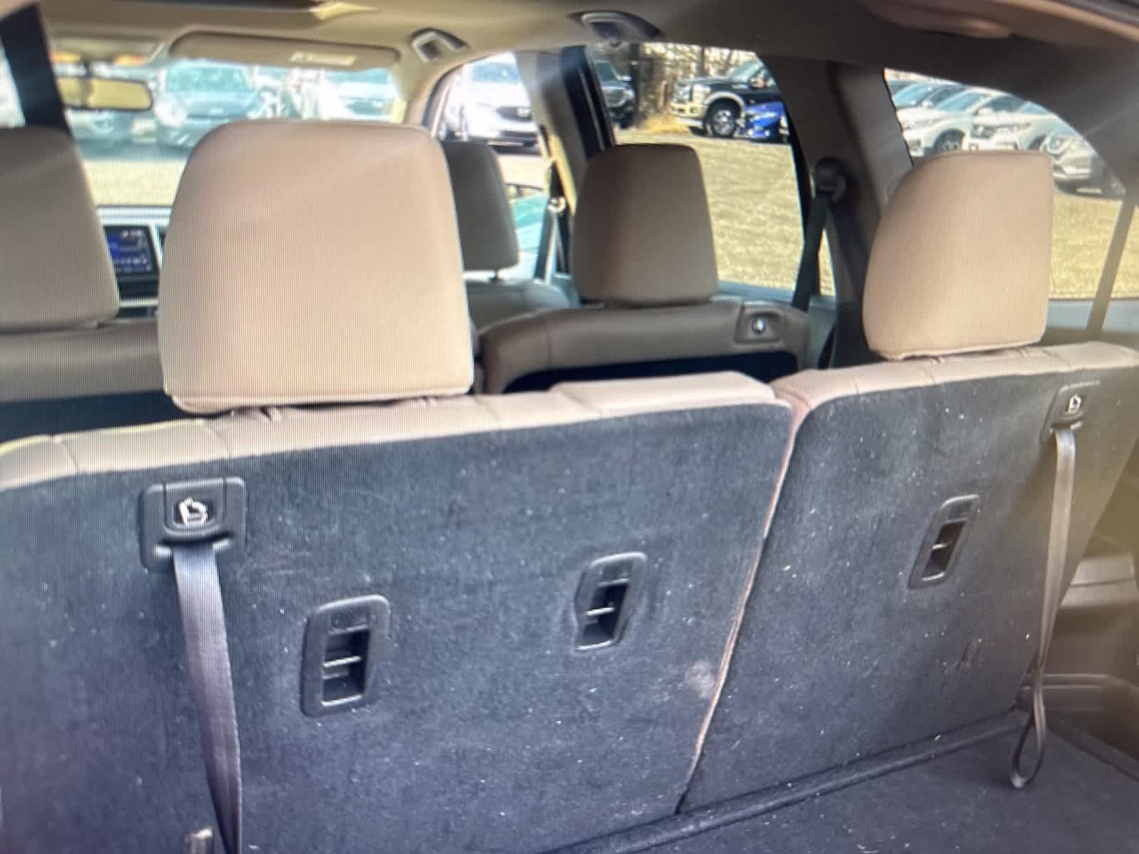 Thumbnail: 2017 Honda Pilot - 14