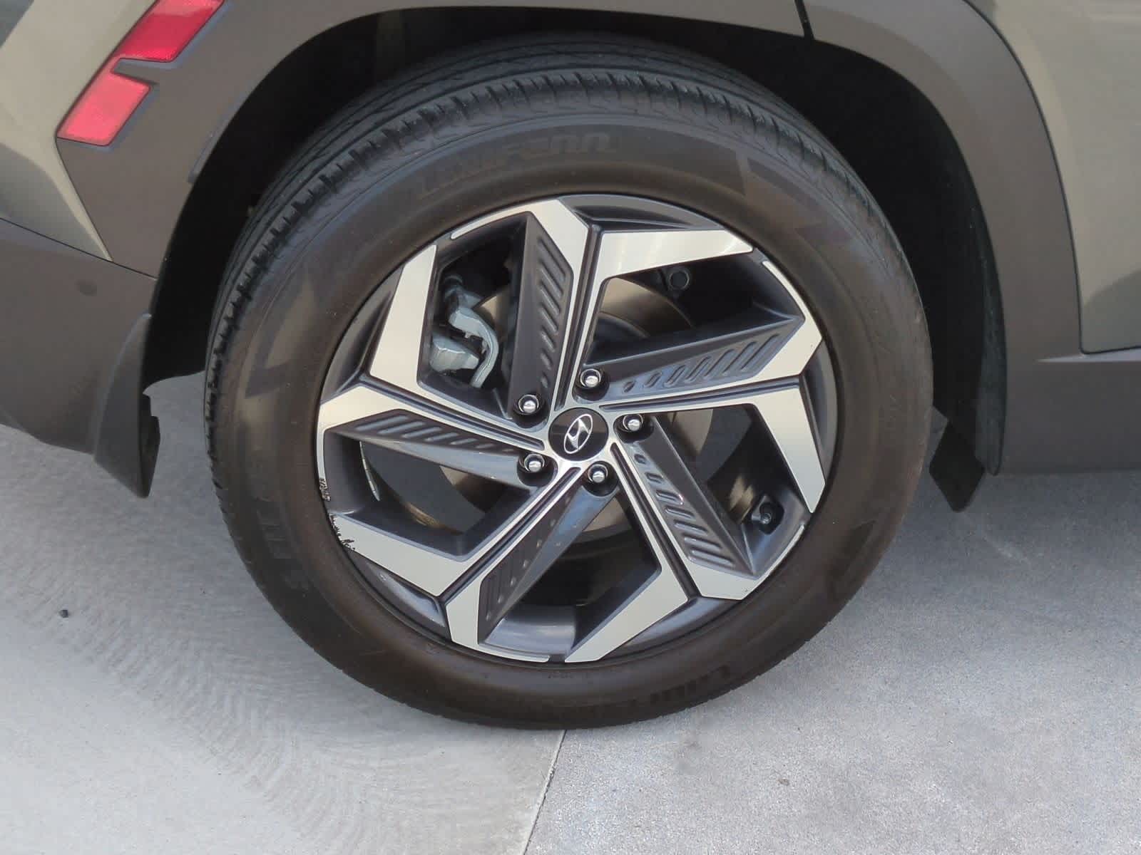 Thumbnail: 2022 Hyundai Tucson - 14