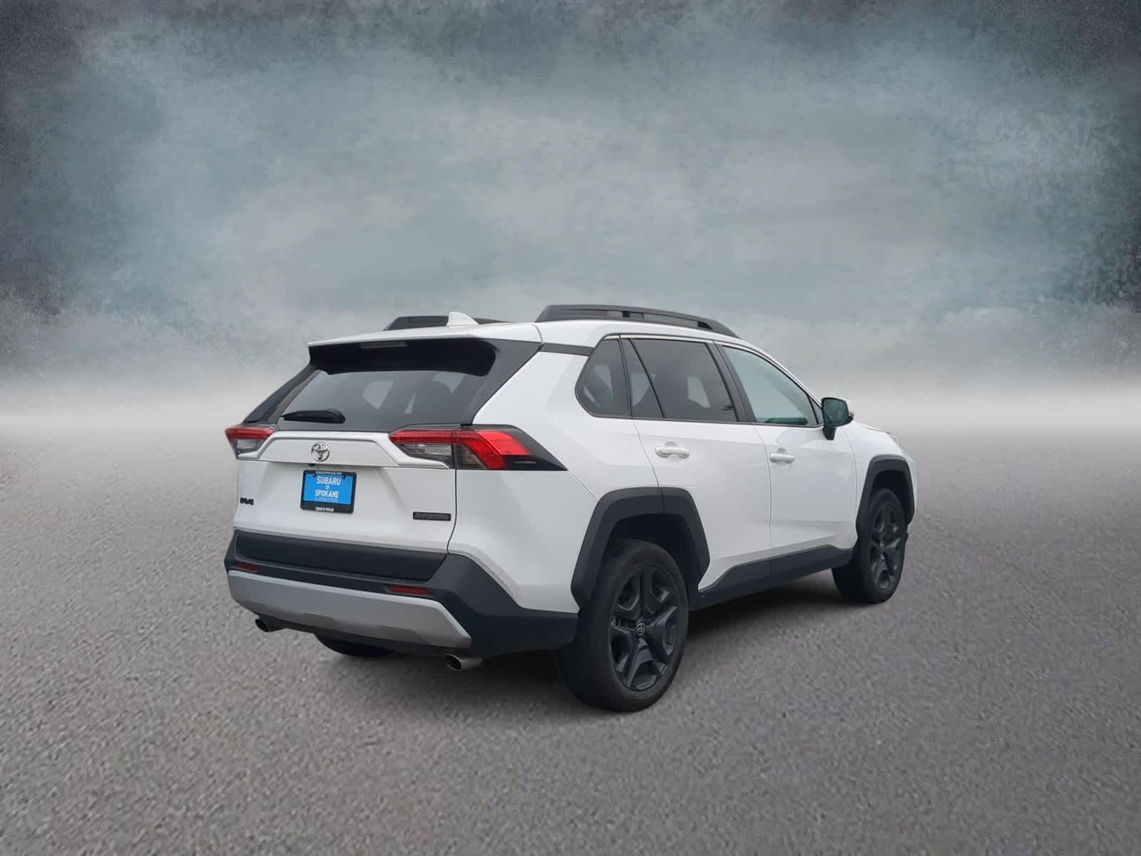 Thumbnail: 2024 Toyota RAV4 - 8