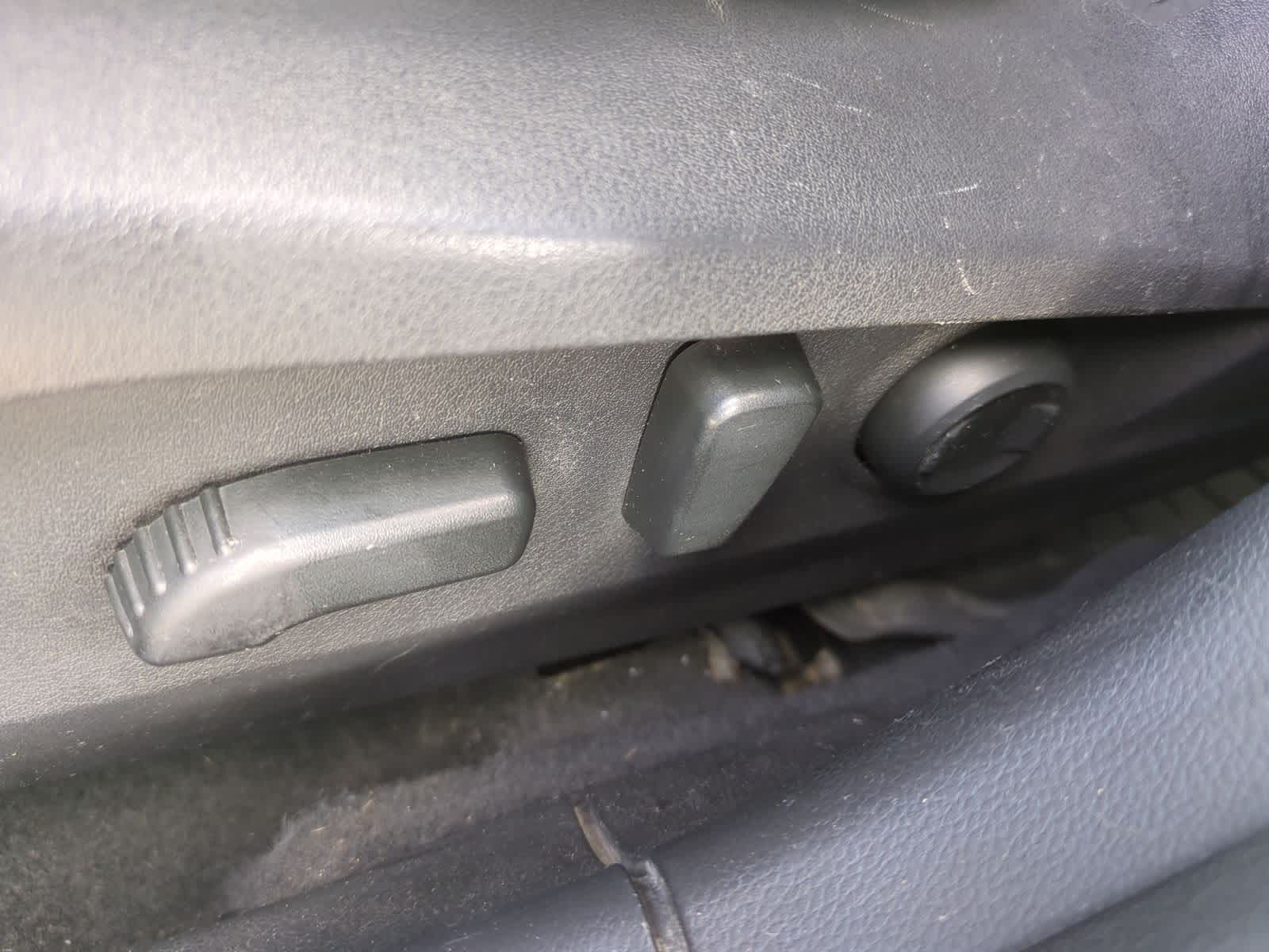 Thumbnail: 2022 Subaru Outback - 18