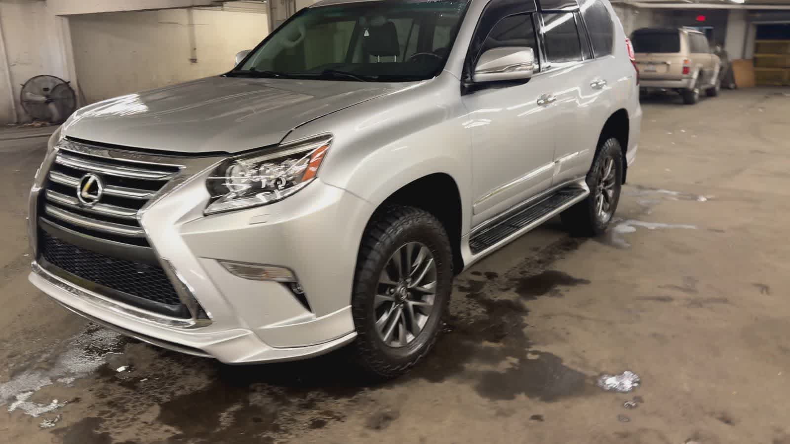 Thumbnail: 2017 Lexus GX - 4