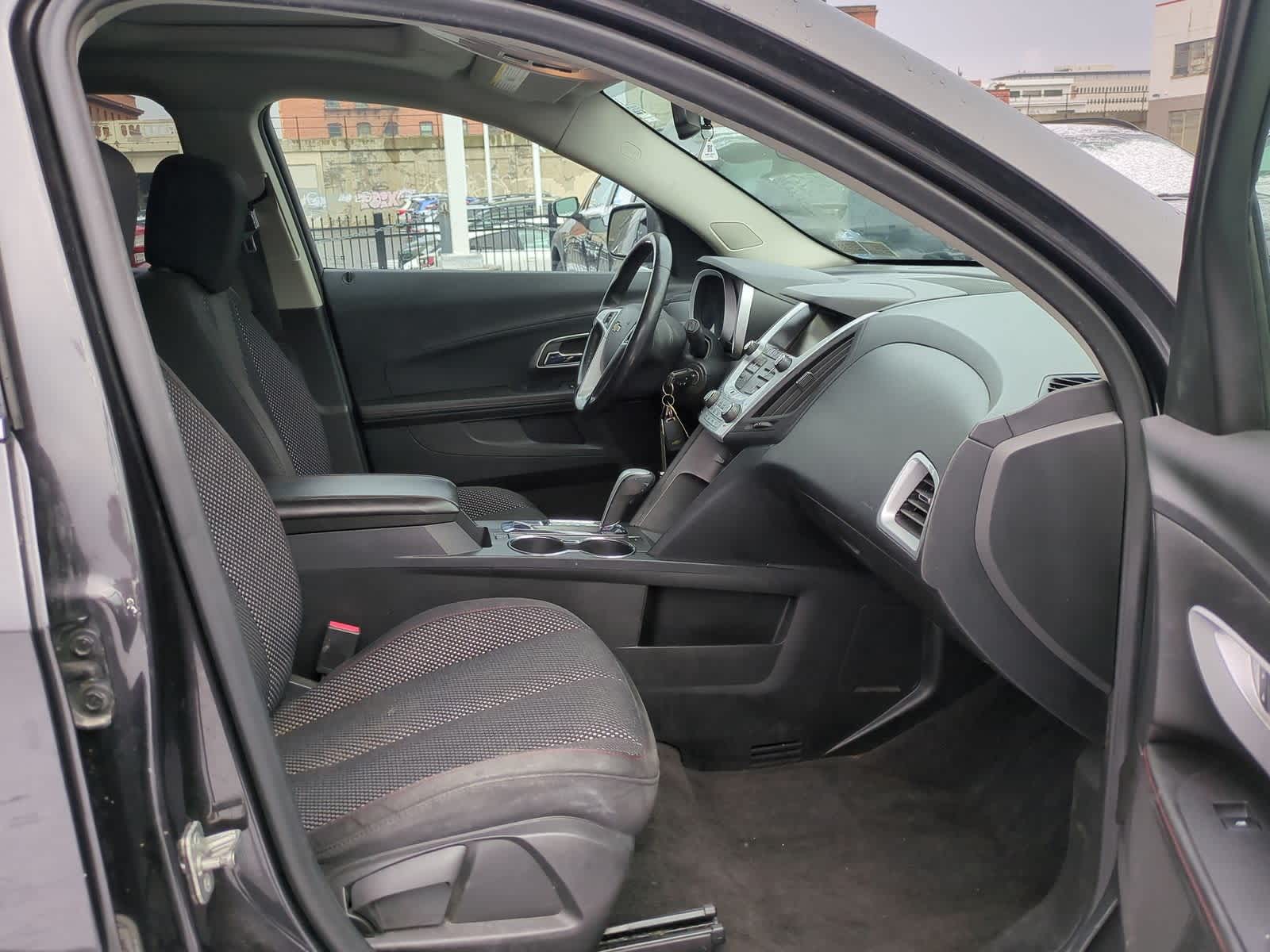 Thumbnail: 2015 Chevrolet Equinox - 23