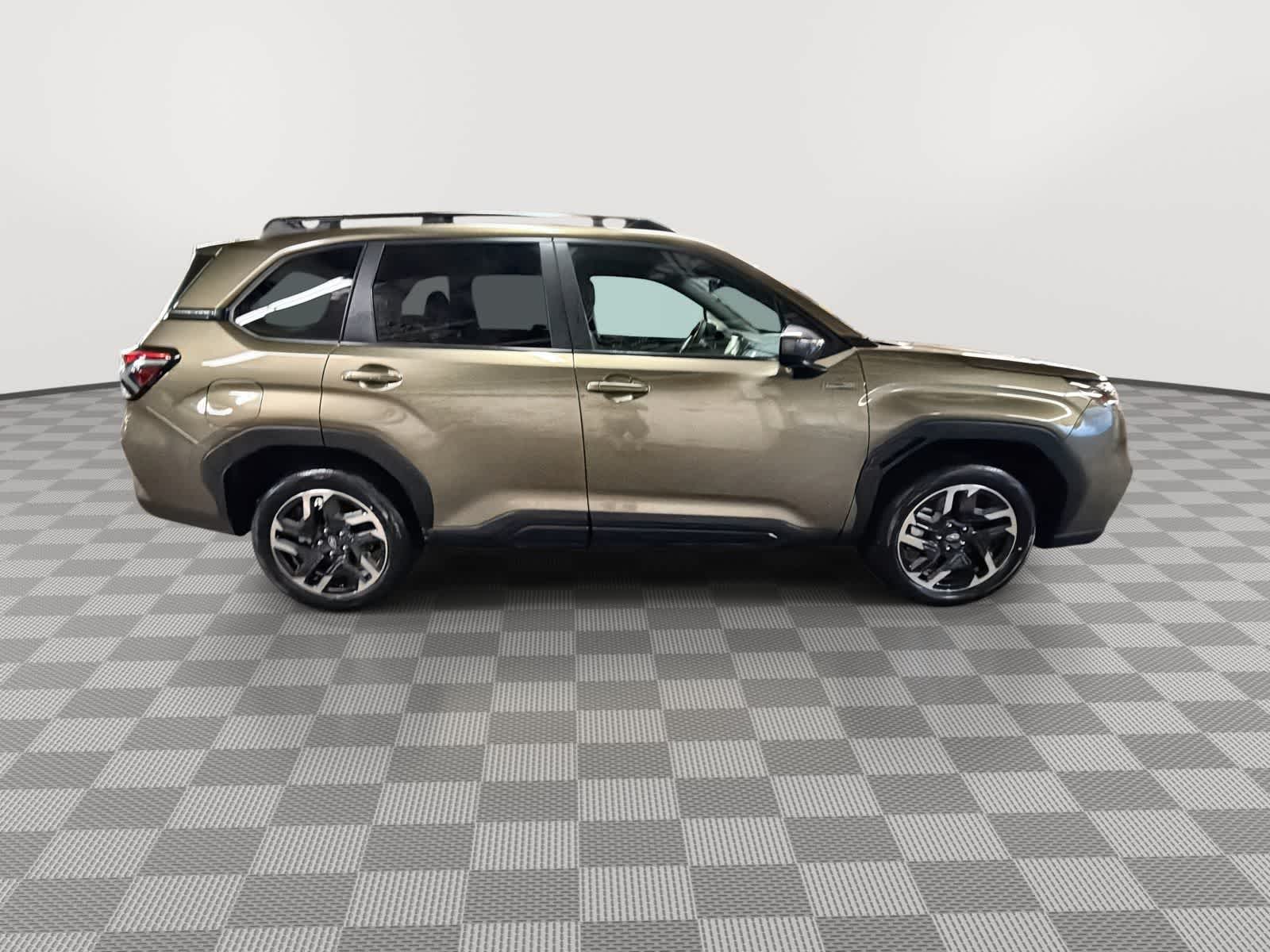 Thumbnail: 2026 Subaru Forester - 9