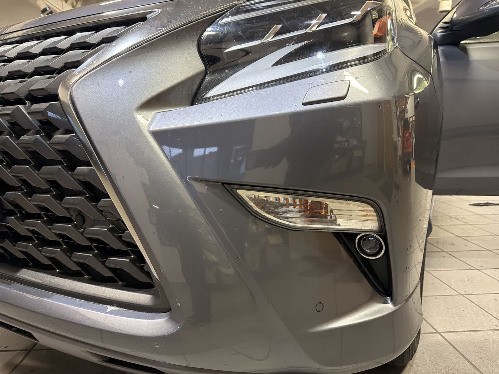 Thumbnail: 2020 Lexus GX - 11