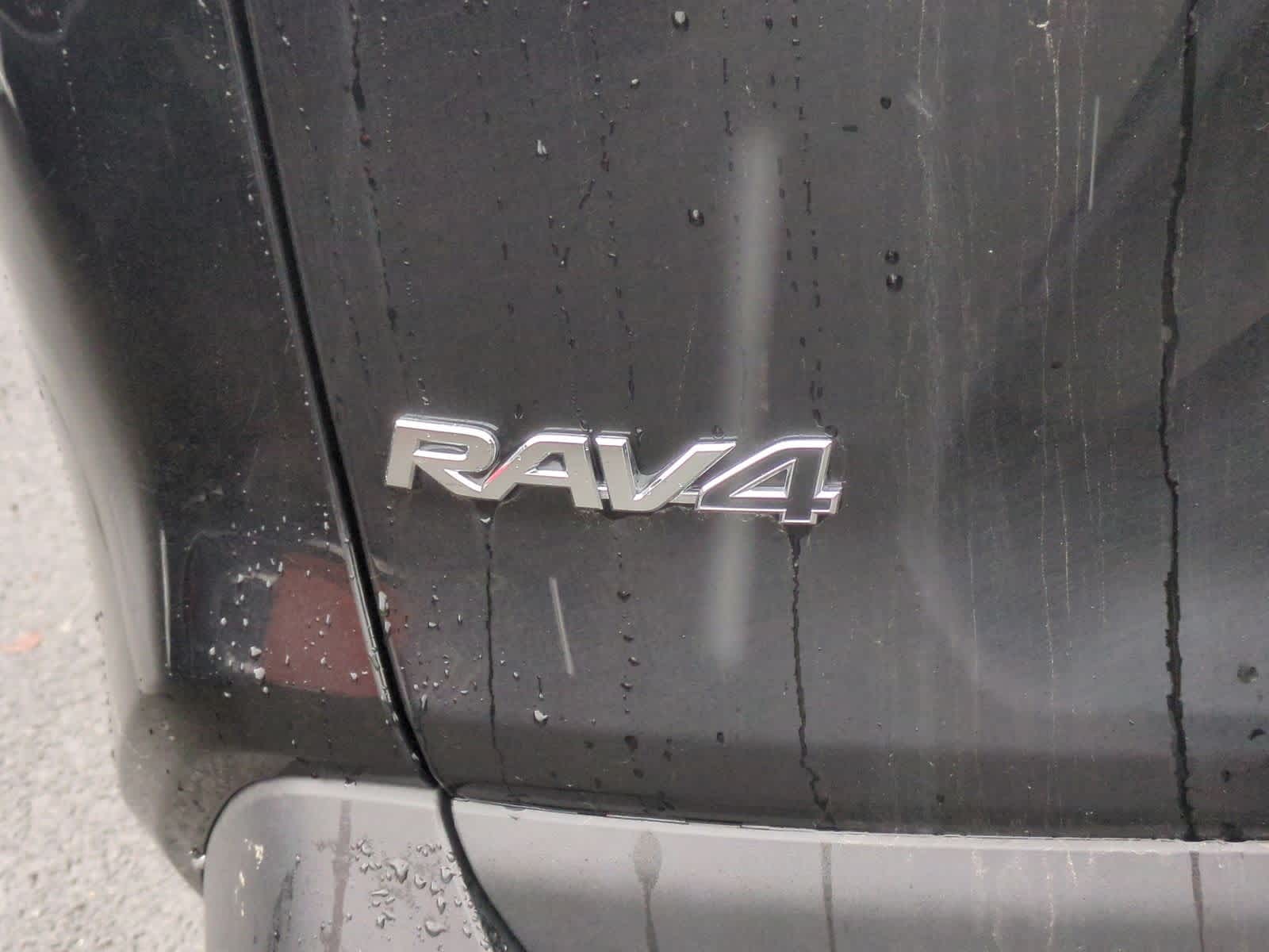 Thumbnail: 2024 Toyota RAV4 - 13