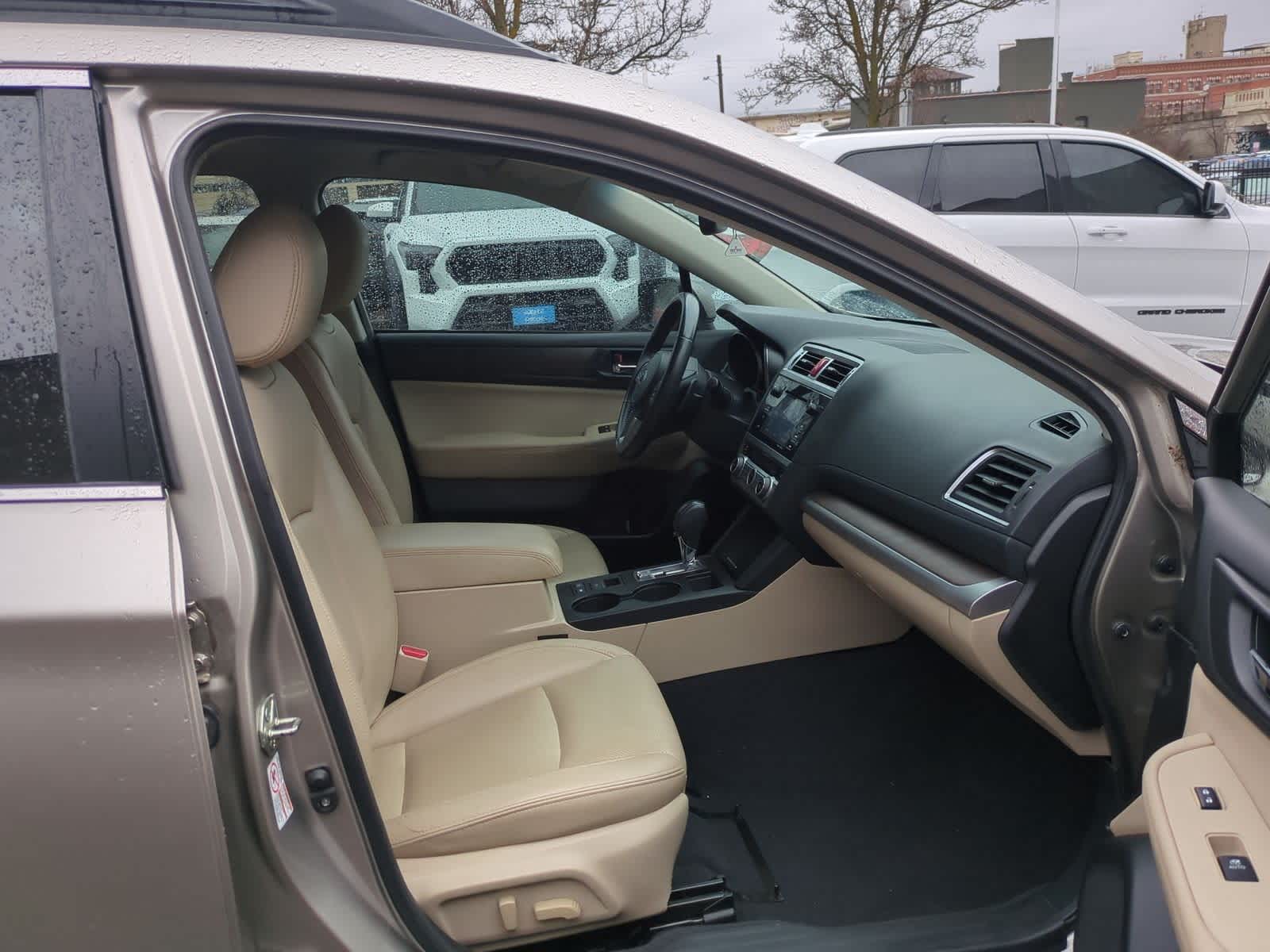 Thumbnail: 2016 Subaru Outback - 23