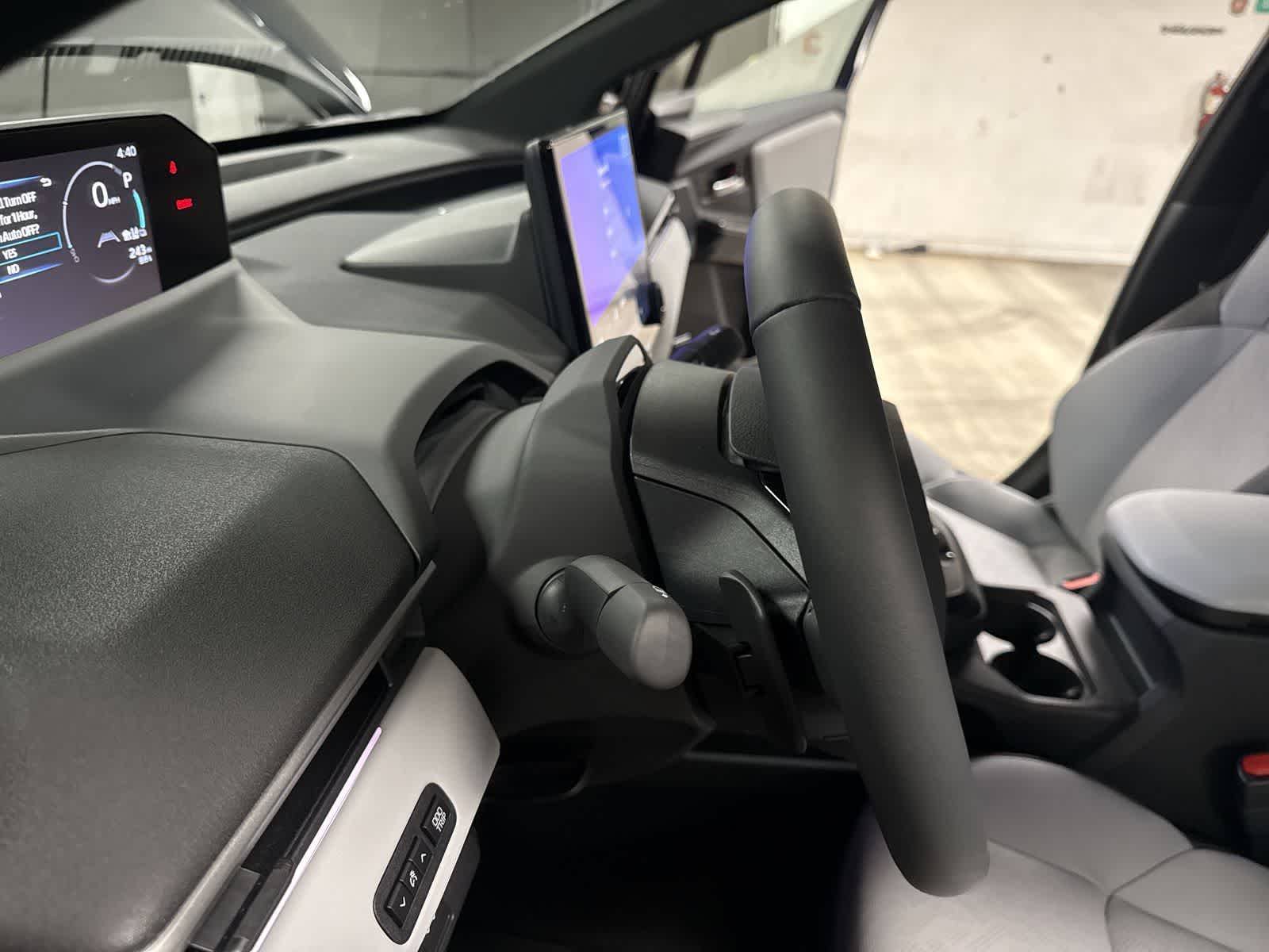 Thumbnail: 2026 Subaru Solterra - 24